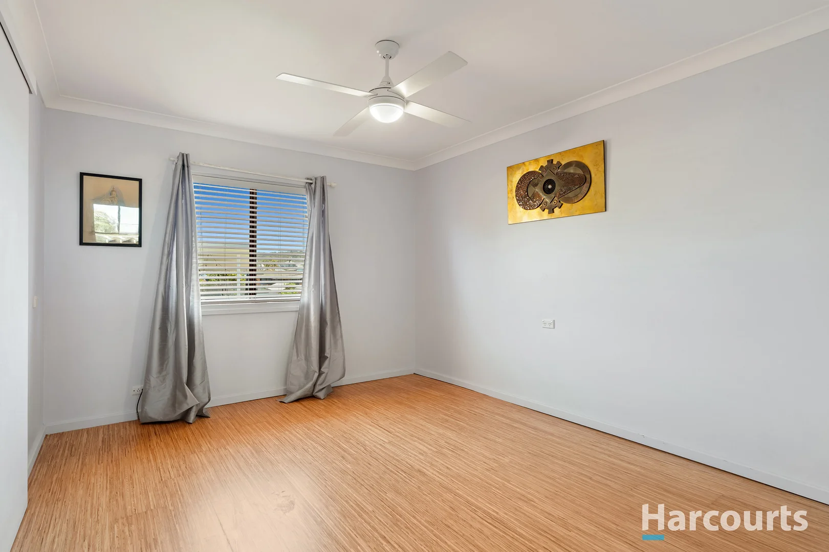 Additional image 25 of 19 The Esplanade, Caves Beach NSW 2281