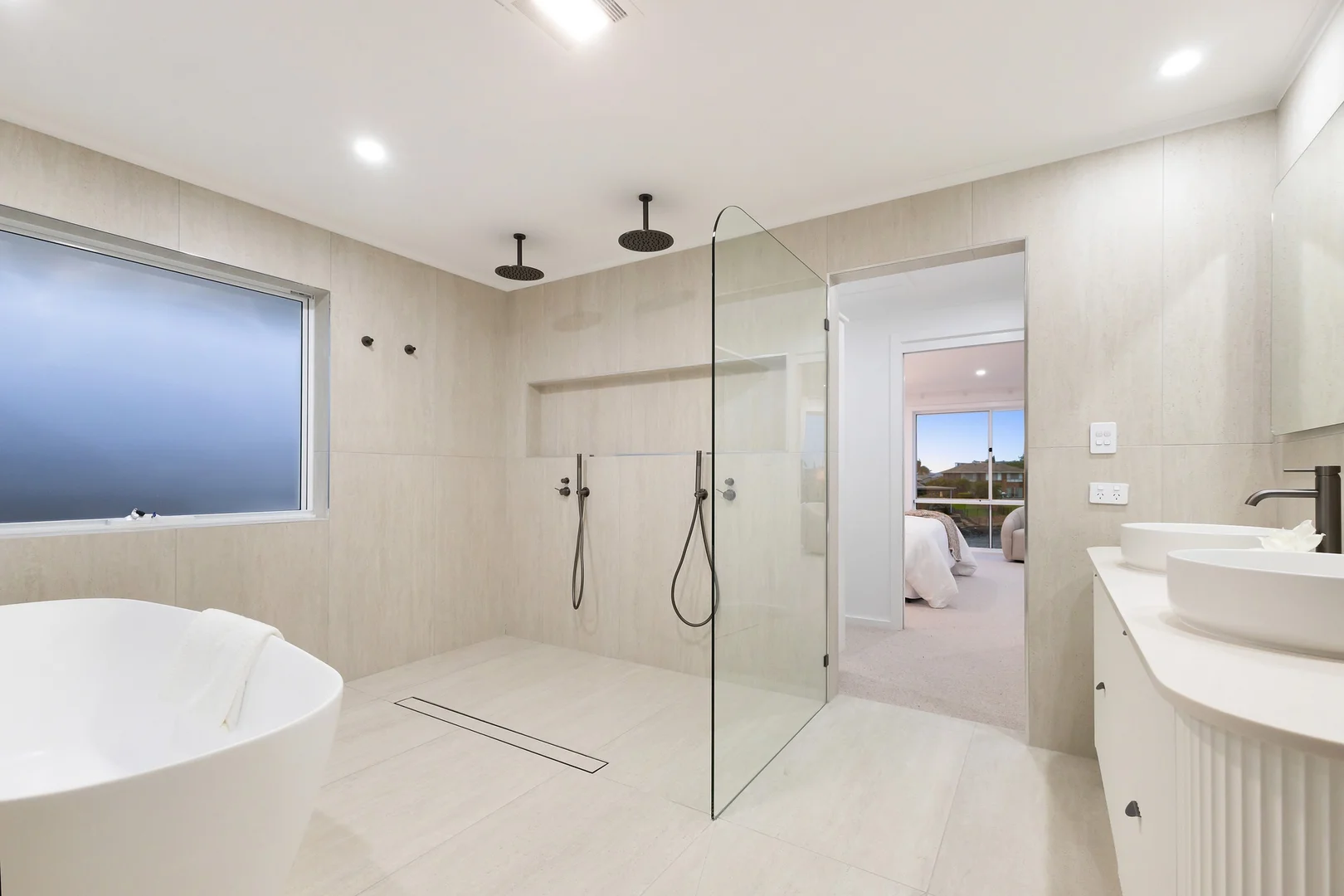 Additional image 11 of 6 Key Biscayne, Clear Island Waters QLD 4226