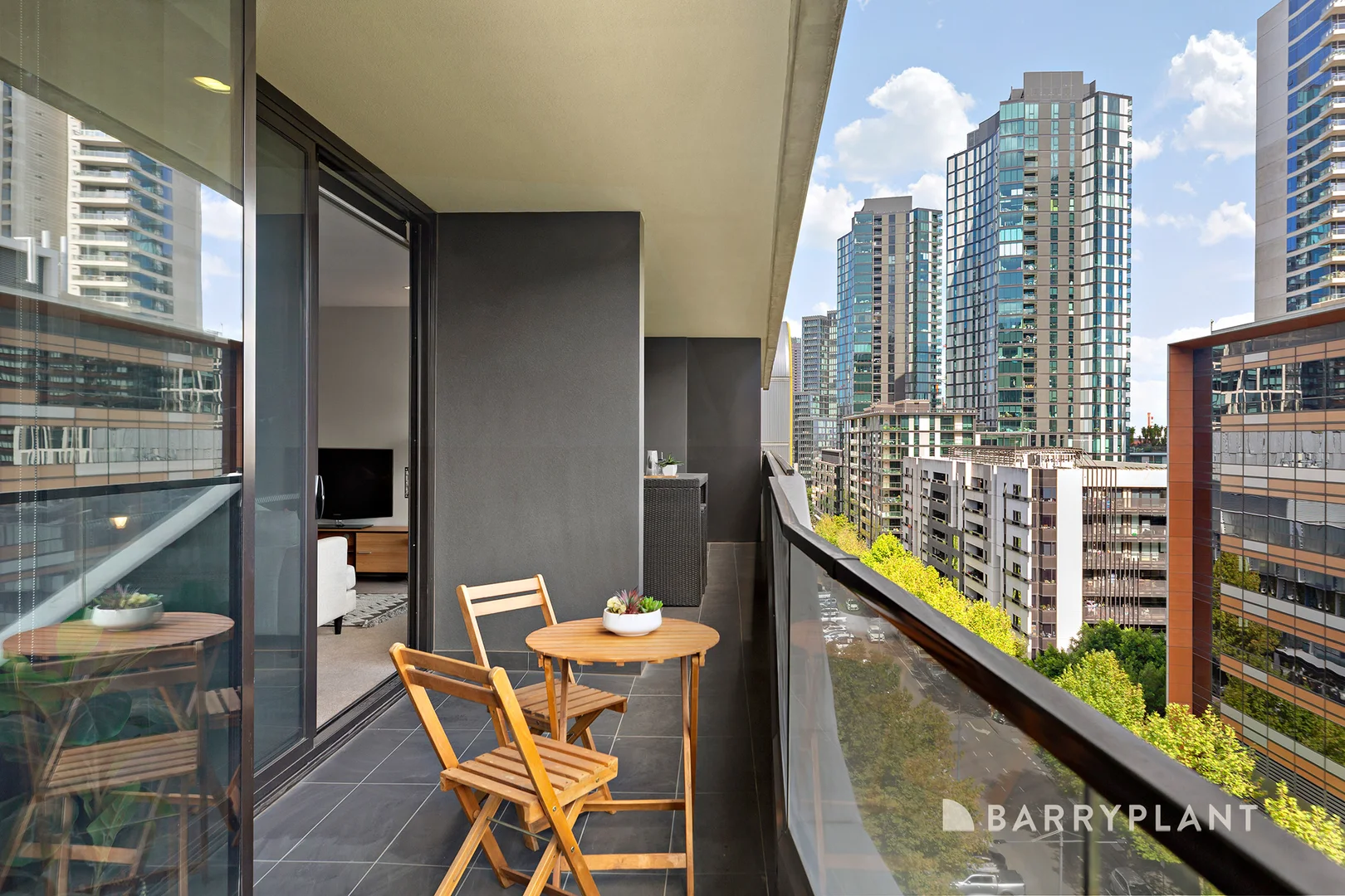 Additional image 3 of 902/815 Bourke Street, Docklands VIC 3008