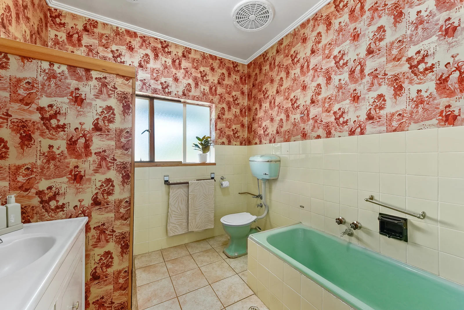 Additional image 11 of 92 Lake Terrace East, Mount Gambier SA 5290