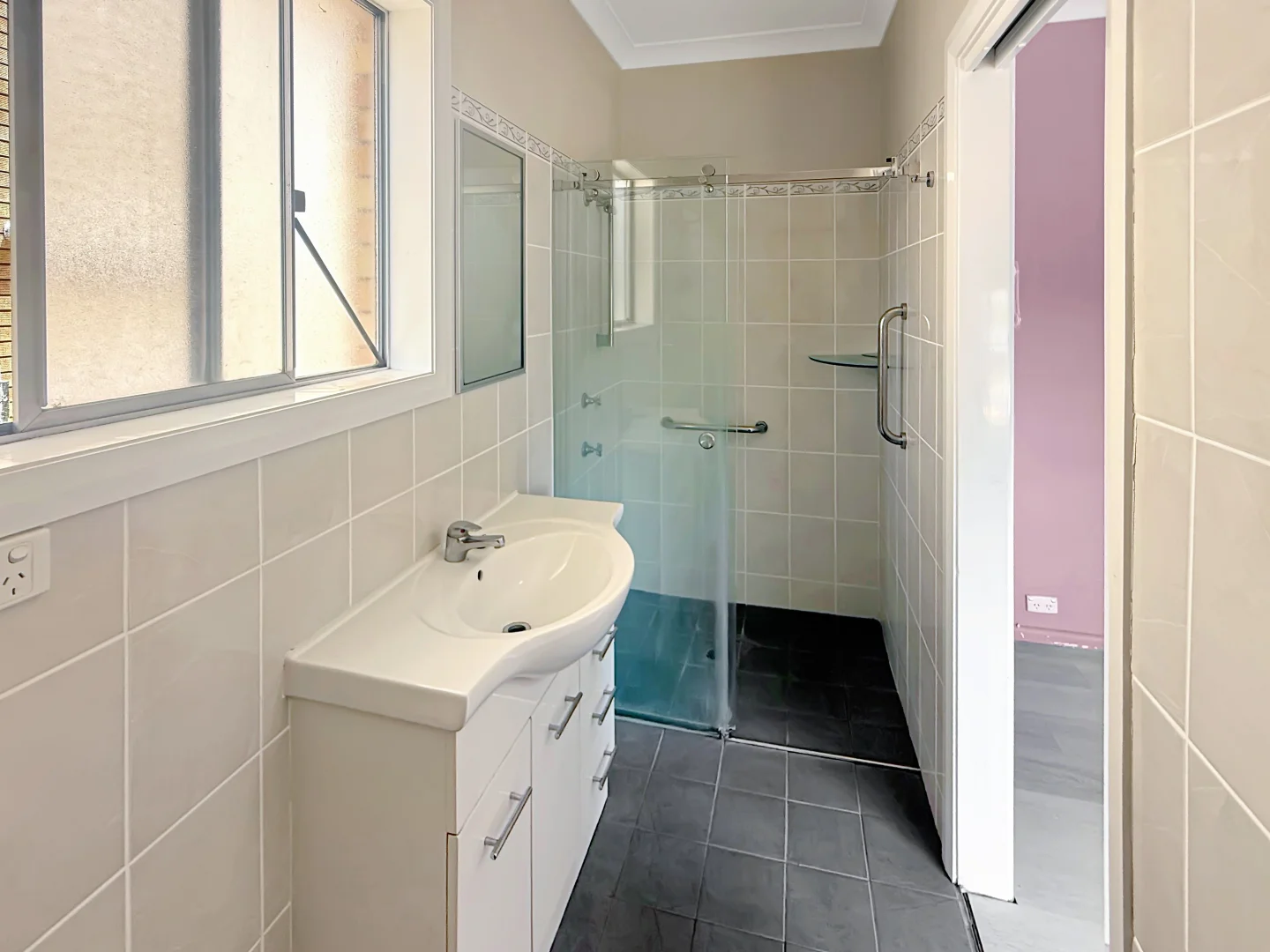 Additional image 8 of 16 Evans Parade, Parkes NSW 2870