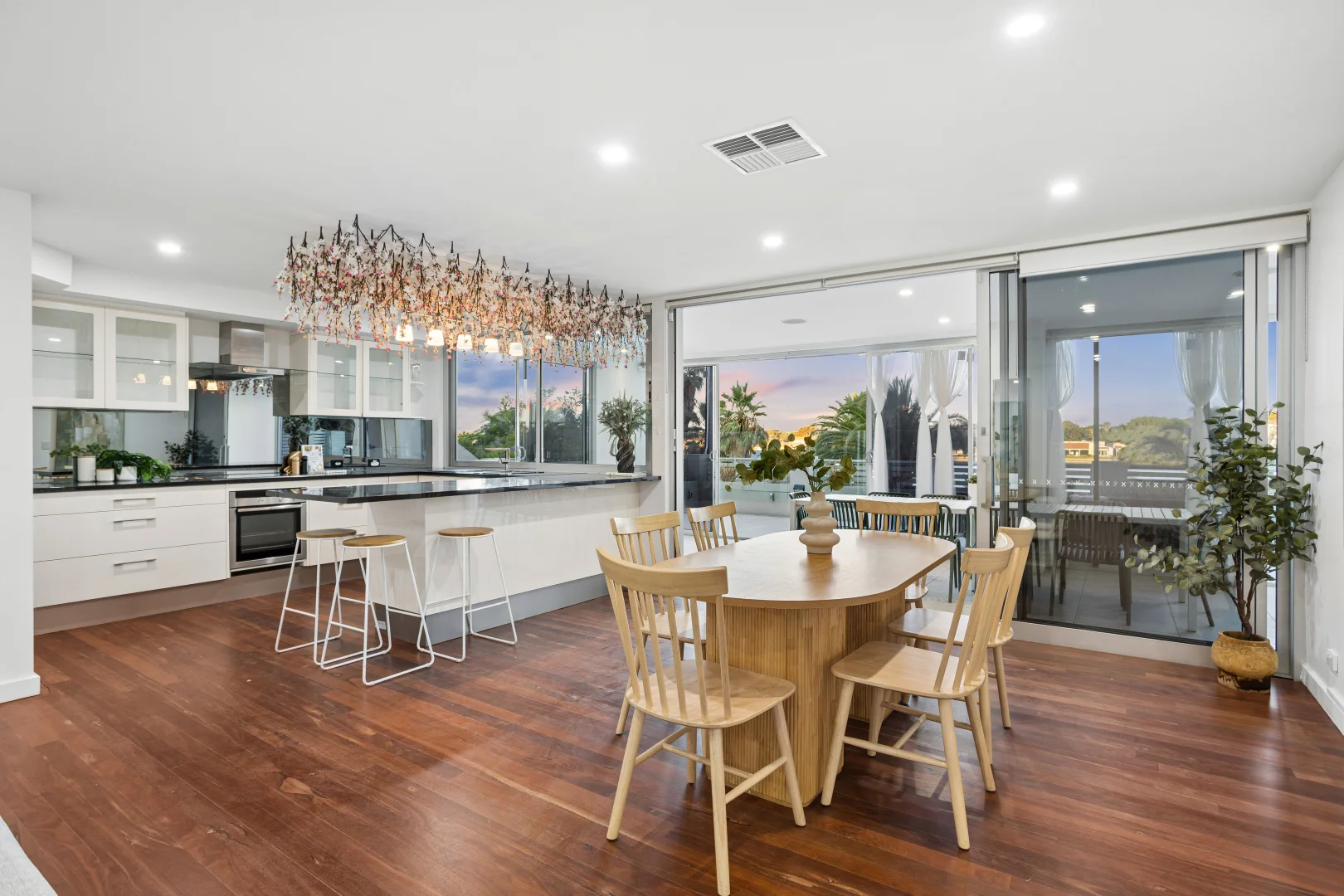 Additional image 15 of 25 Military Road, Tennyson SA 5022