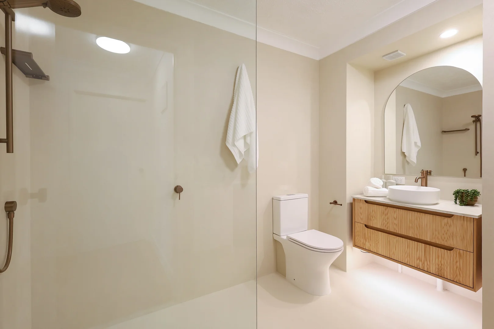 Additional image 19 of 15/74-78 Thomas Drive, Chevron Island QLD 4217