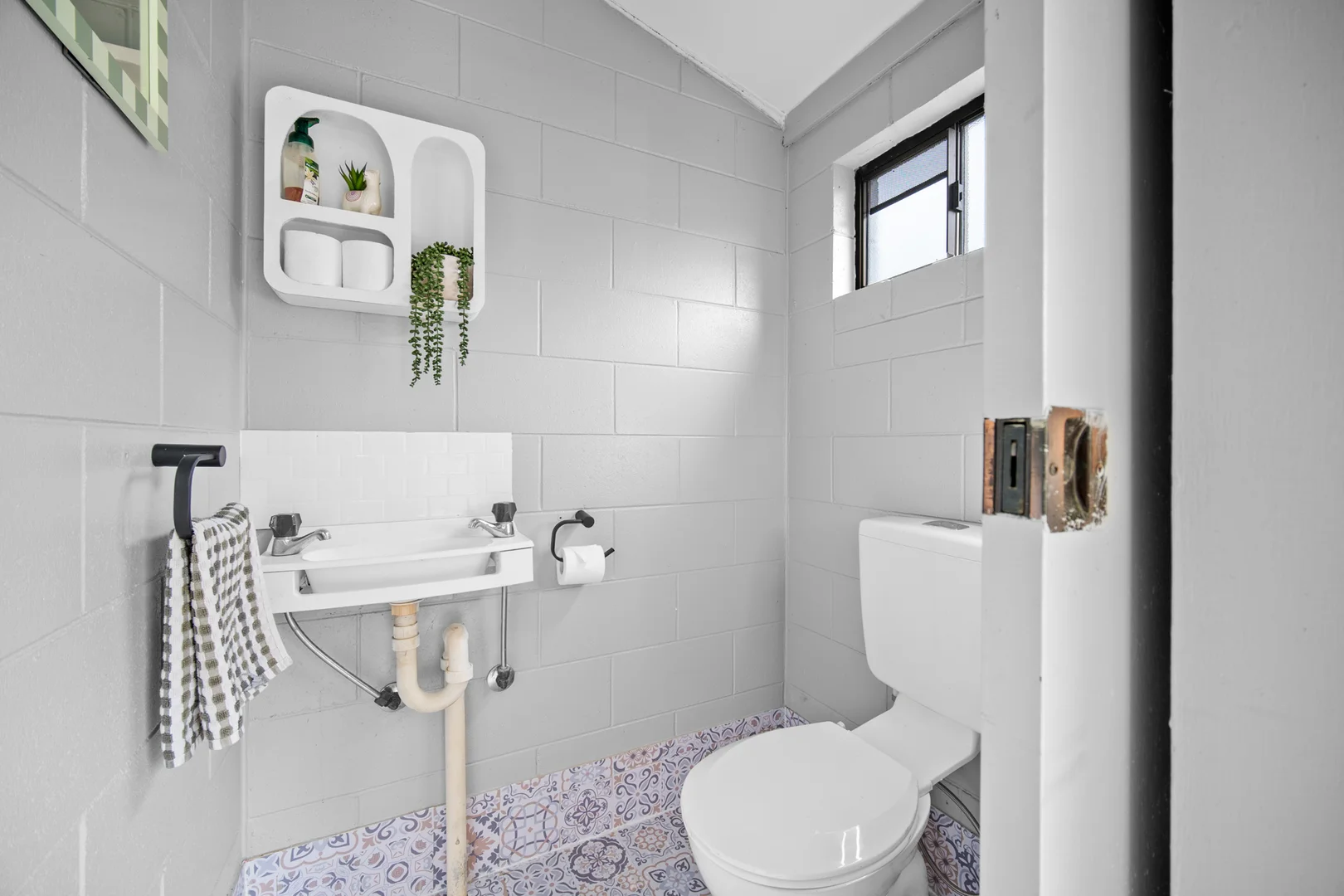 Additional image 21 of 5 Shannon Drive, Woree QLD 4868