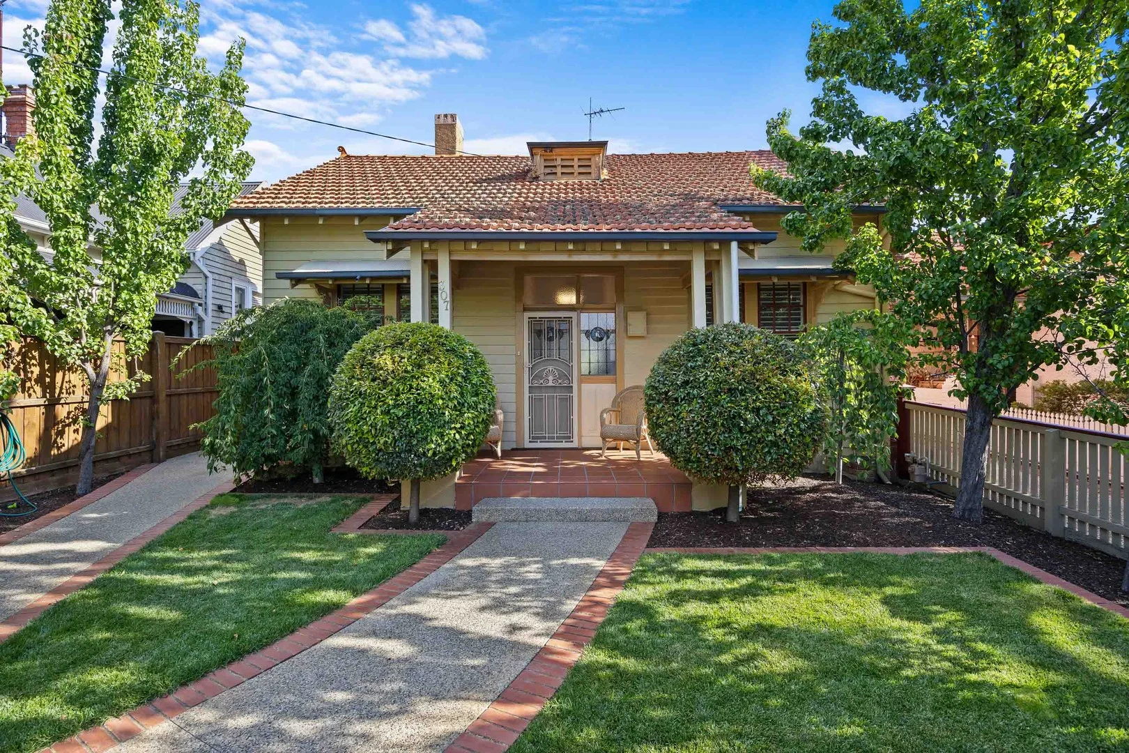 307 MacArthur Street, Soldiers Hill VIC 3350