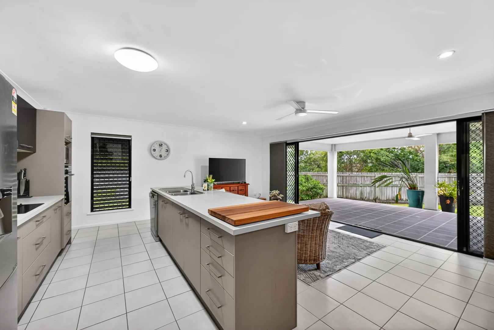Additional image 4 of 17 Parklands Drive, Mount Louisa QLD 4814