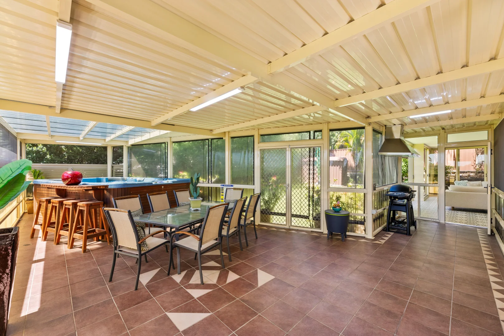 Additional image 10 of 50 Casuarina Road, Alfords Point NSW 2234