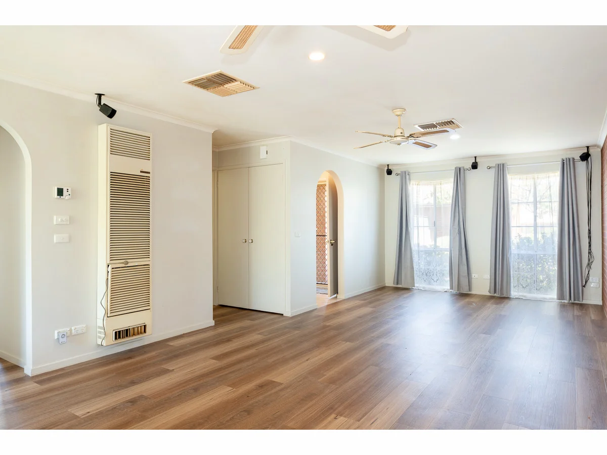 Additional image 2 of 2/7 Graetz Court, Lavington NSW 2641