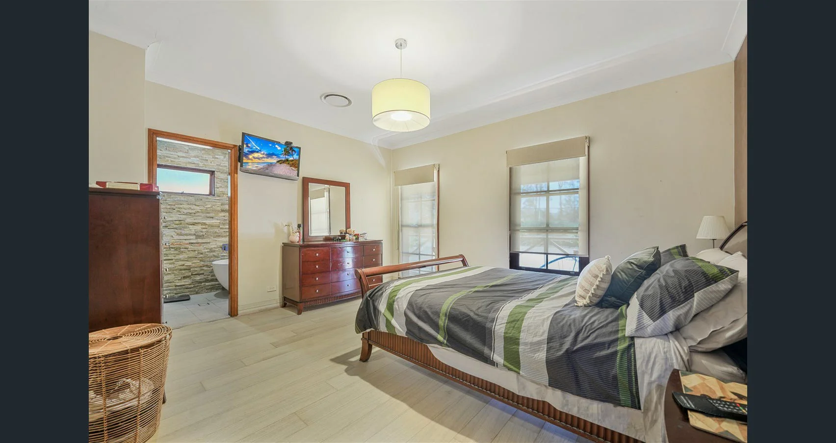 Additional image 10 of 90 Mark Road, Rossmore NSW 2557