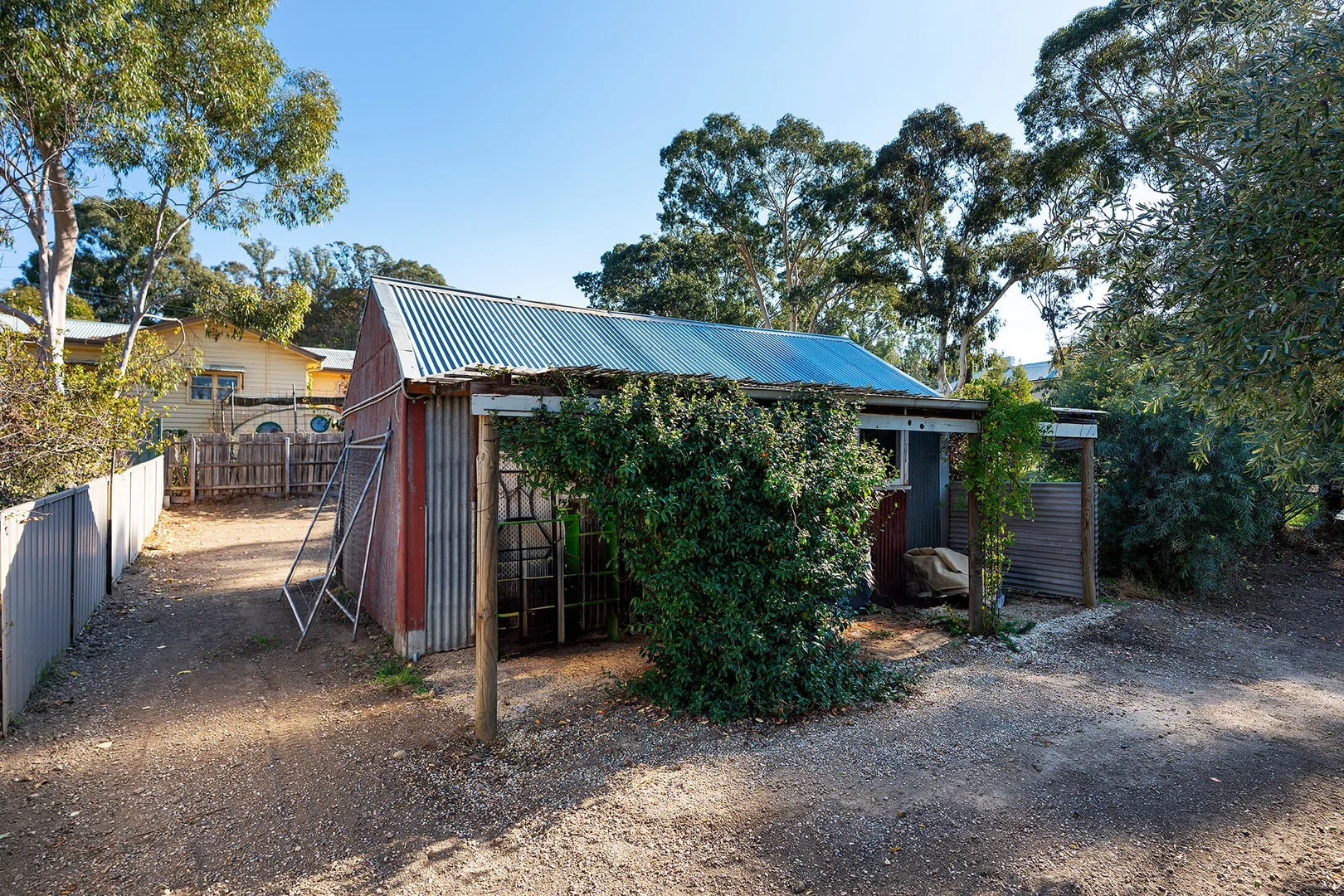 Additional image 6 of 2/2 Camp Crescent, Castlemaine VIC 3450