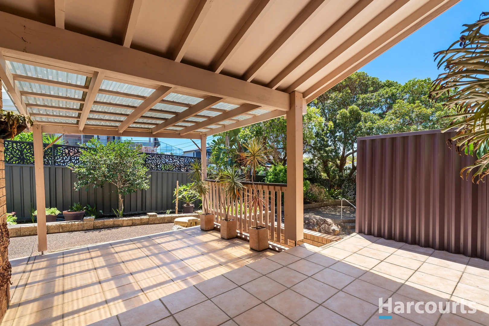 Additional image 32 of 19 The Esplanade, Caves Beach NSW 2281