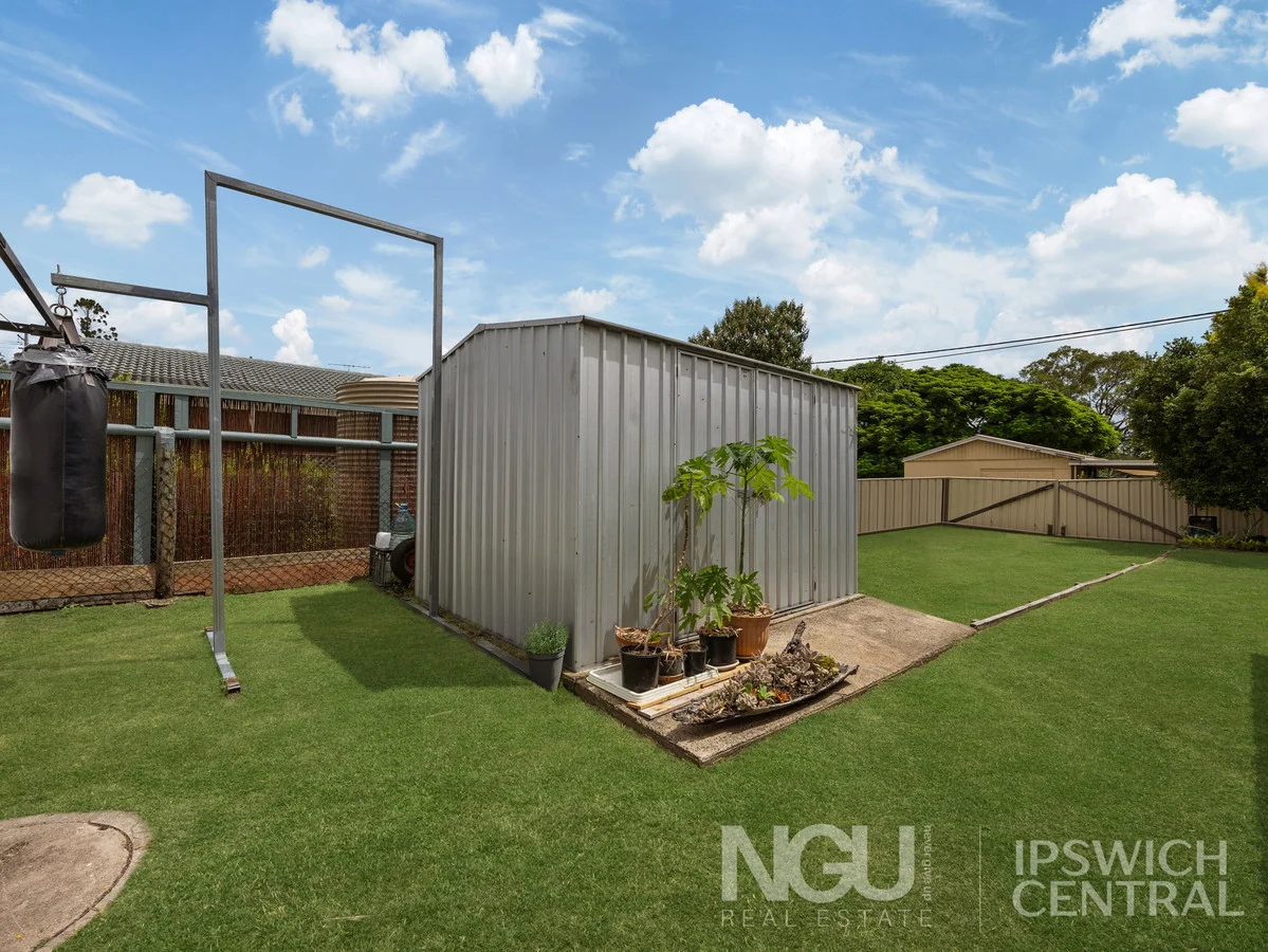 Additional image 24 of 1 & 2 / 25 Teape Street, Silkstone QLD 4304
