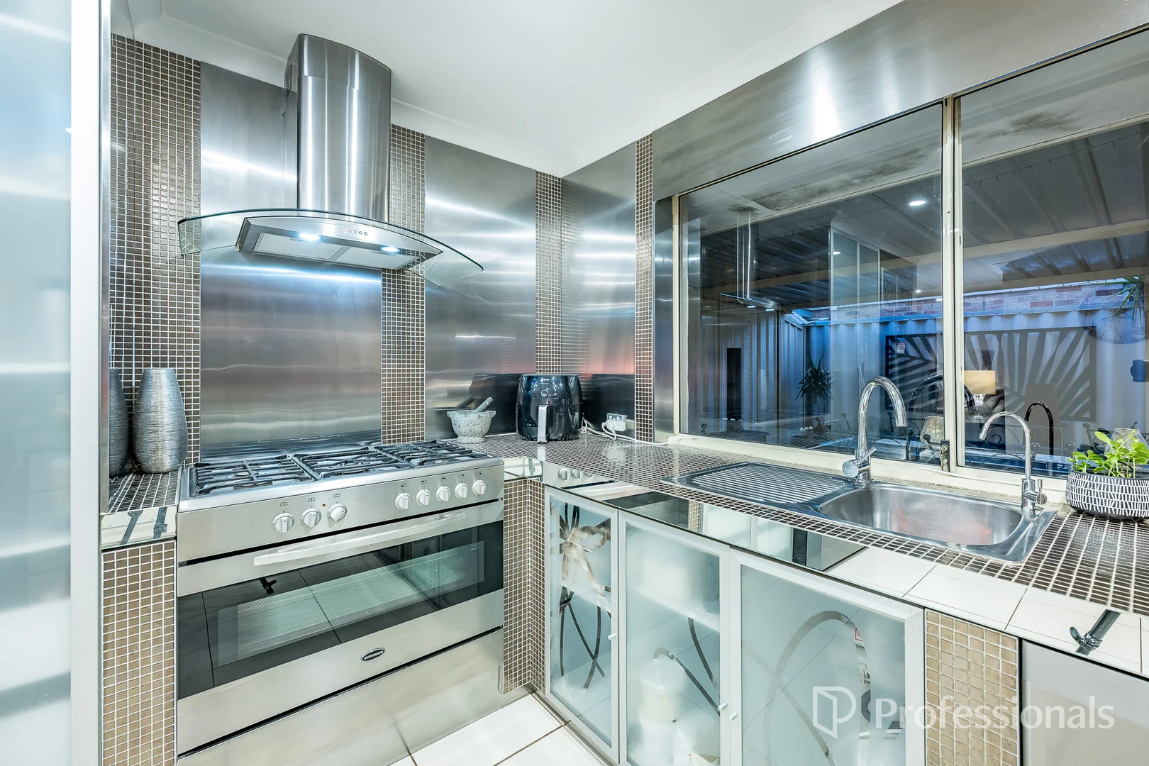 Additional image 9 of 17 Gidley Cove, Quinns Rocks WA 6030