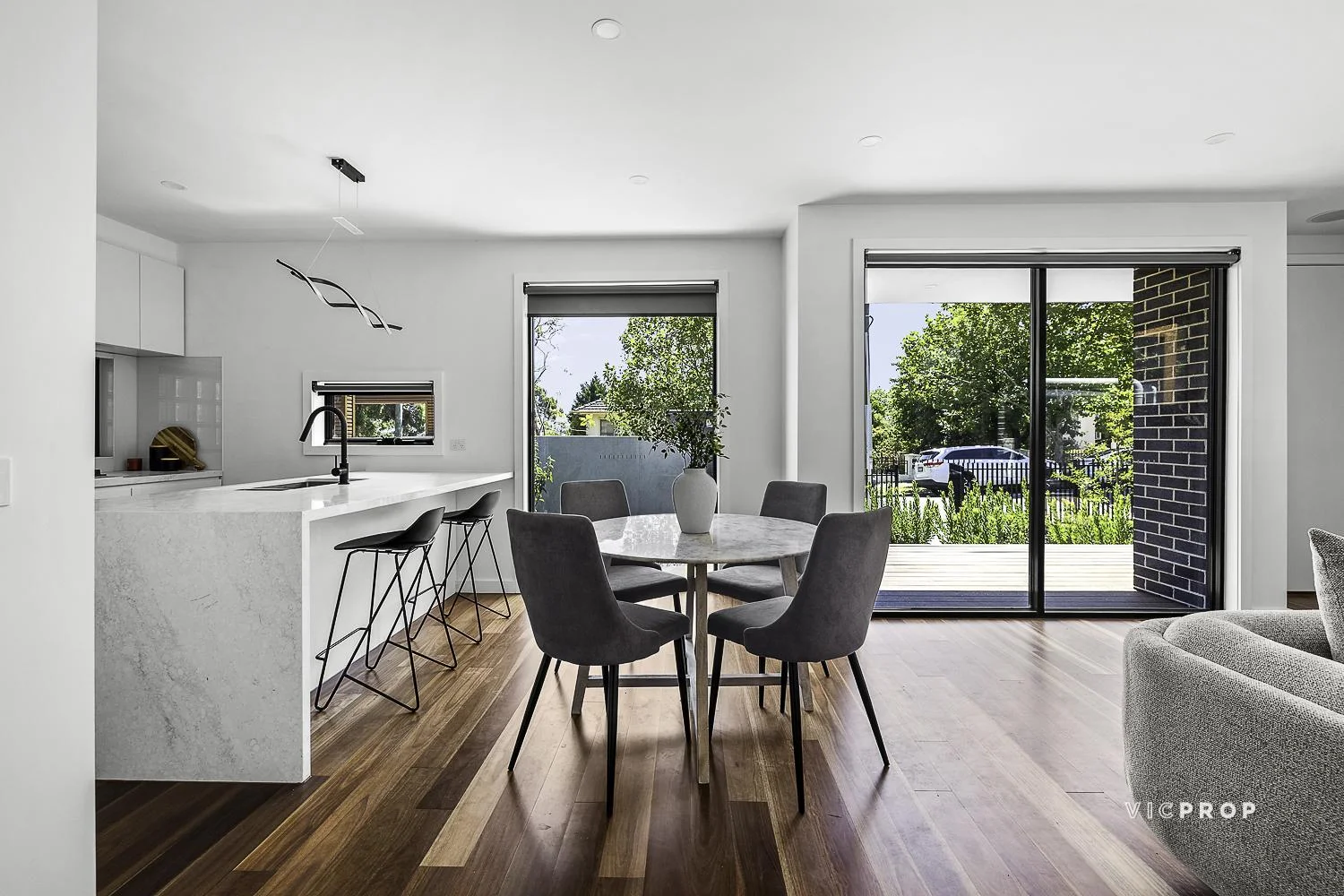 Additional image 5 of 1/28 Roderick Street, Doncaster East VIC 3109