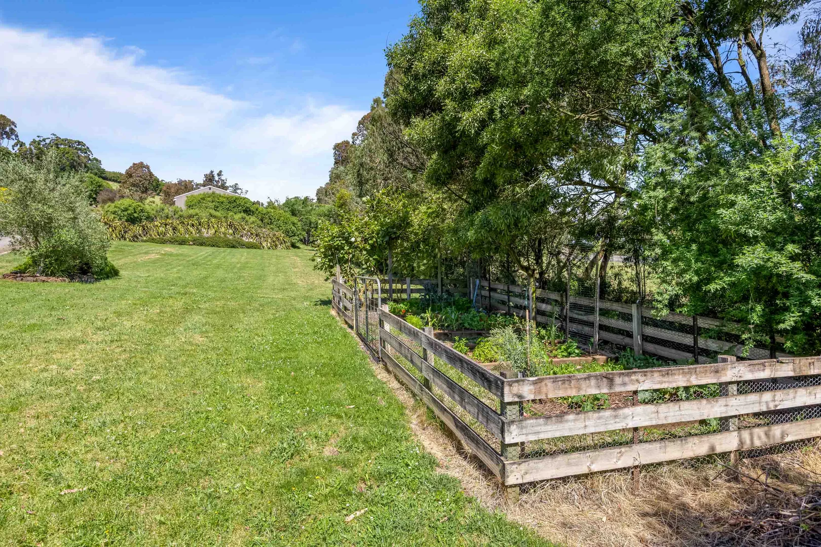 Additional image 27 of 12 Granny White Lane, Buninyong VIC 3357