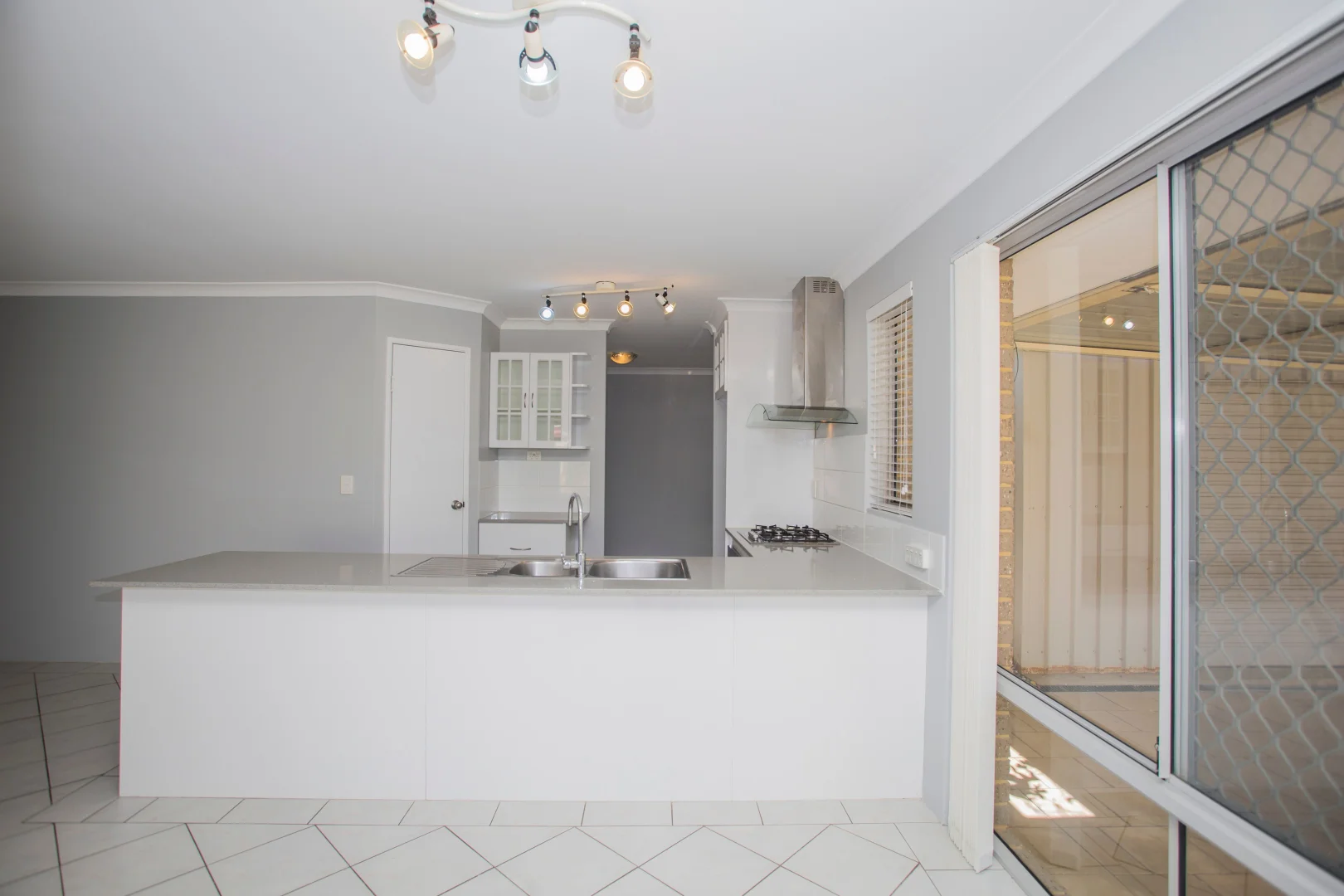 Additional image 14 of 28 Carpenteria Cres, Kenwick WA 6107