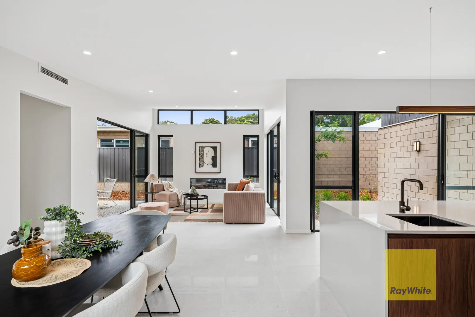 Additional image 15 of 13 Crestview Crescent, Kalamunda WA 6076