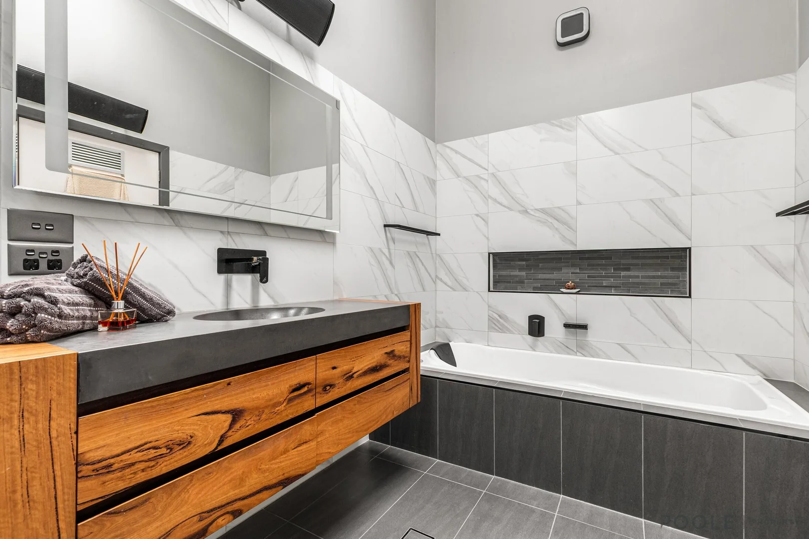 Additional image 6 of 20 Blackbutt Circle, Mount Riverview NSW 2774