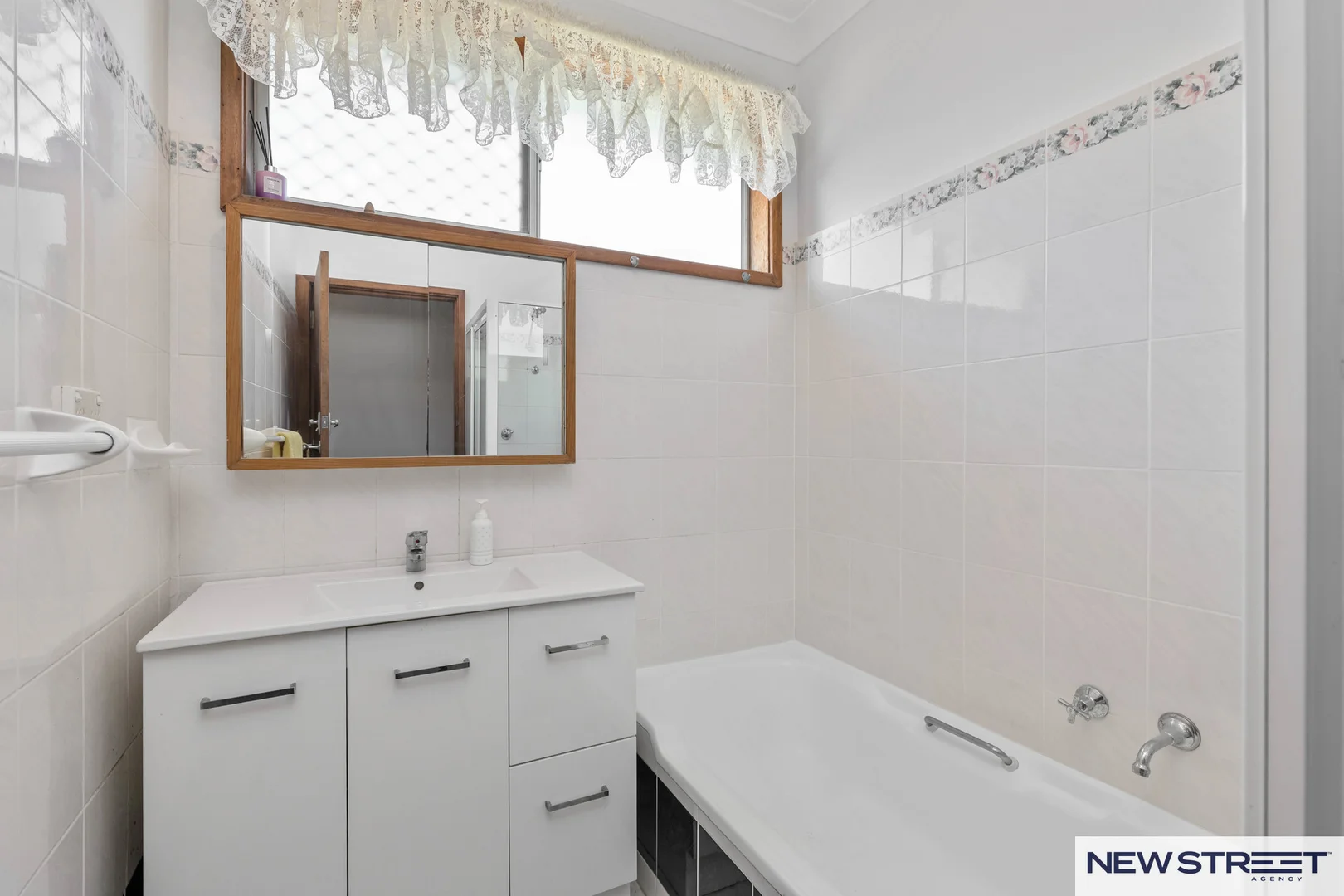 Additional image 18 of 8 Marks Street, Swansea NSW 2281