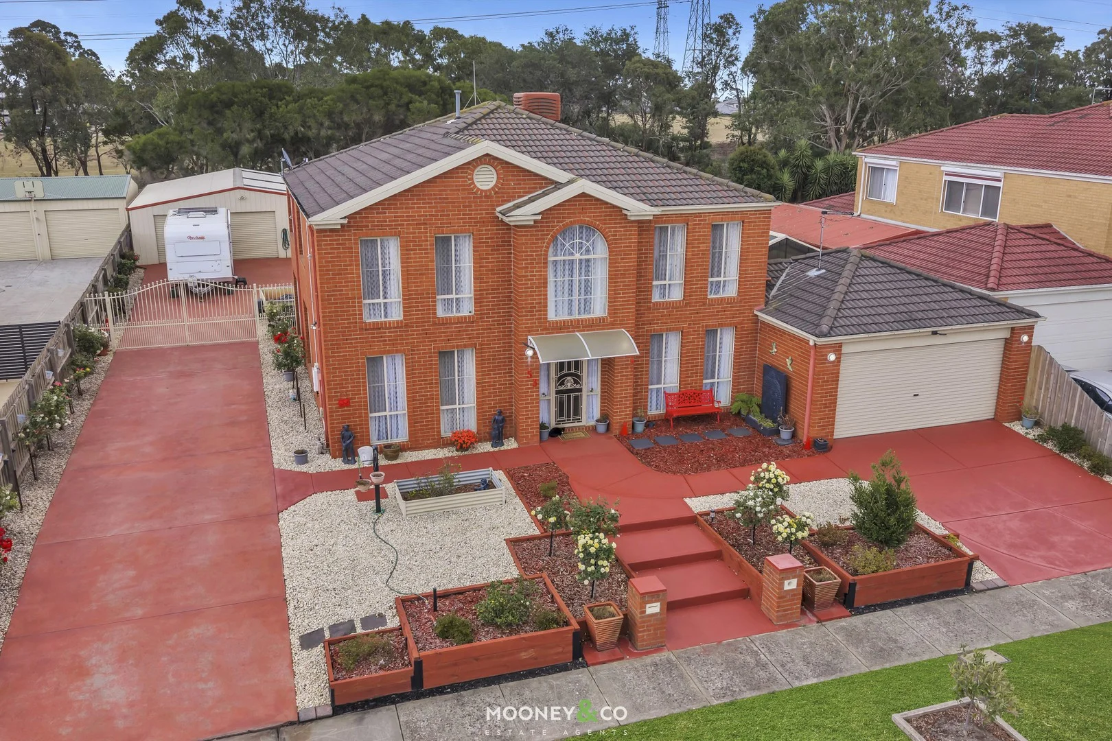 53 Cherryhills Drive, Cranbourne VIC 3977