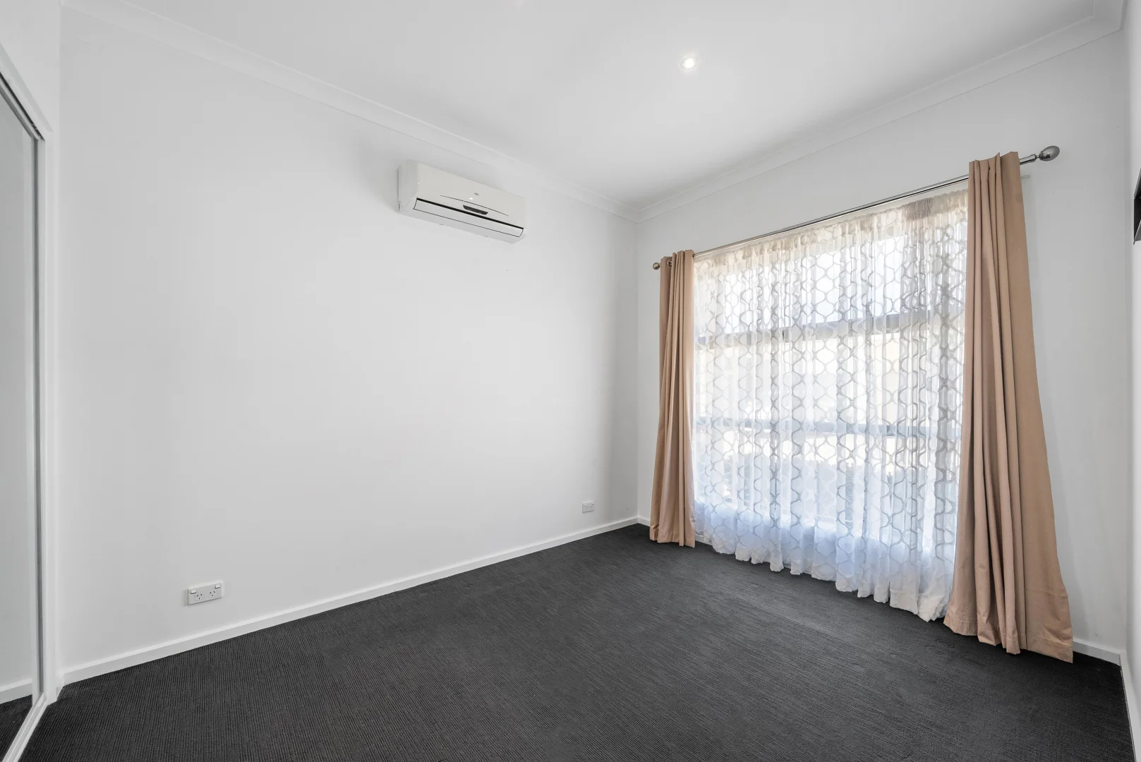 Additional image 2 of 8/40 Mccubbin Way, Caroline Springs VIC 3023