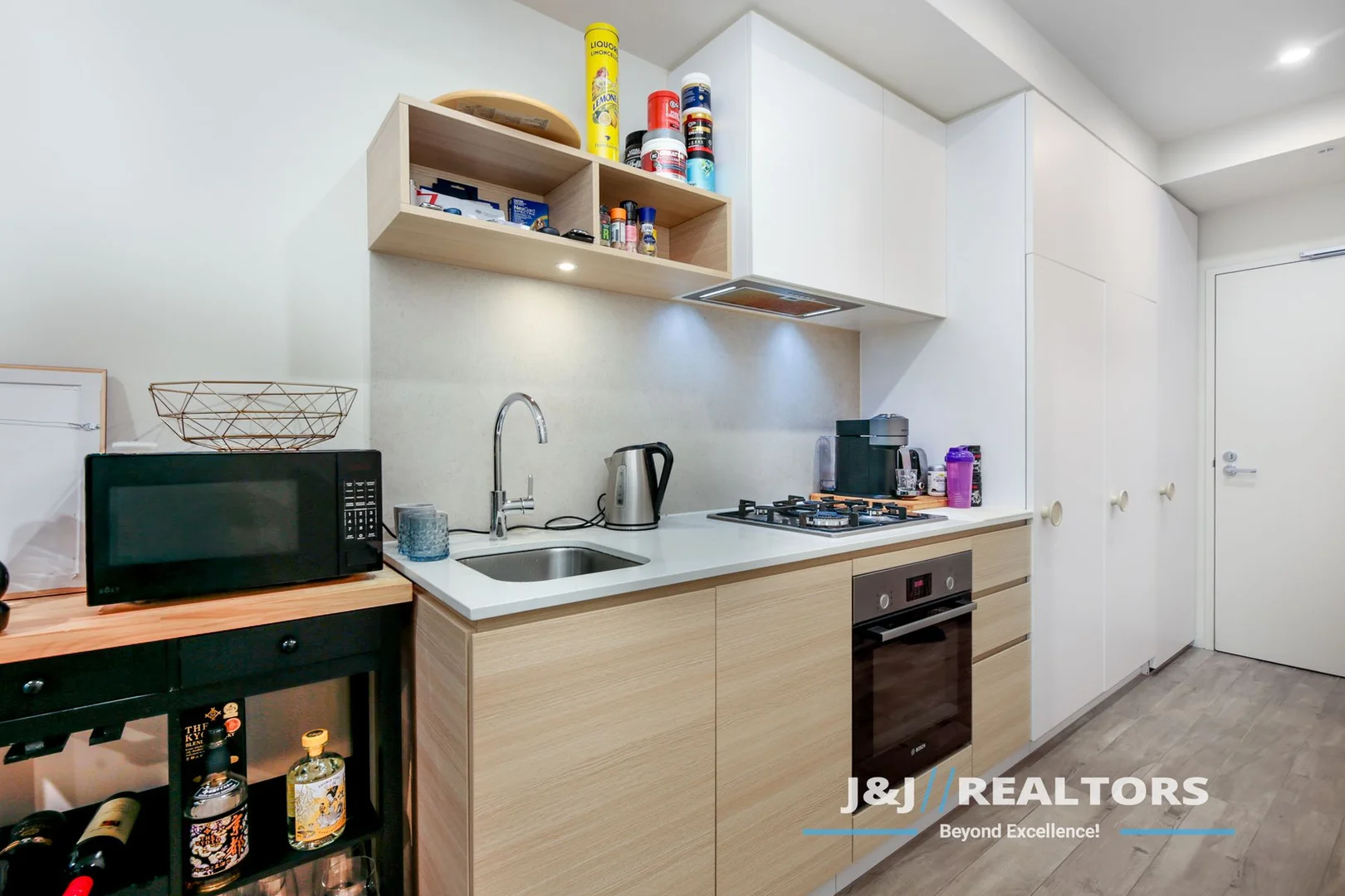 Additional image 2 of 3/8 Bond Street, Caulfield North VIC 3161