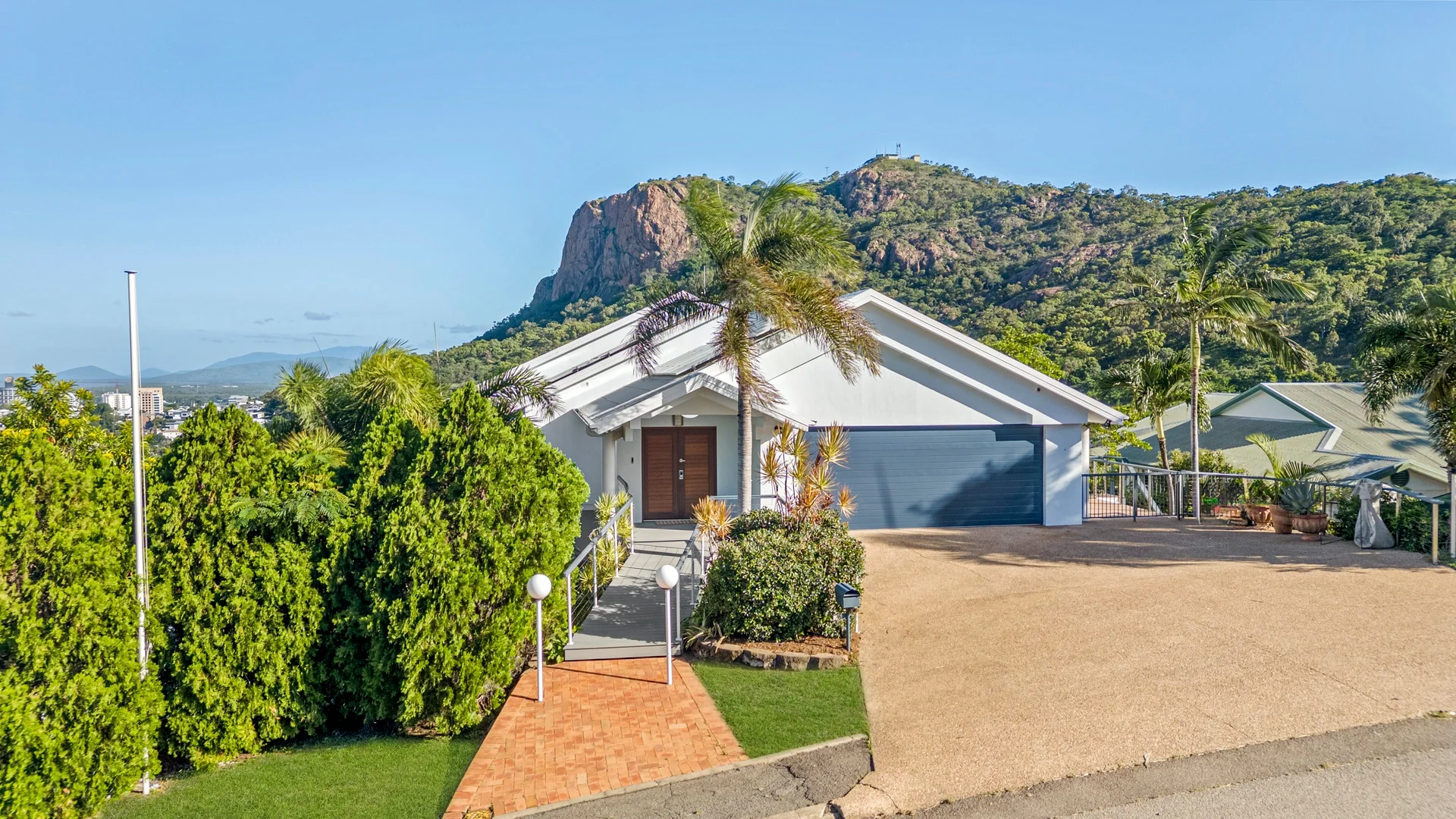 Additional image 2 of 26 Balmoral Drive, Castle Hill QLD 4810