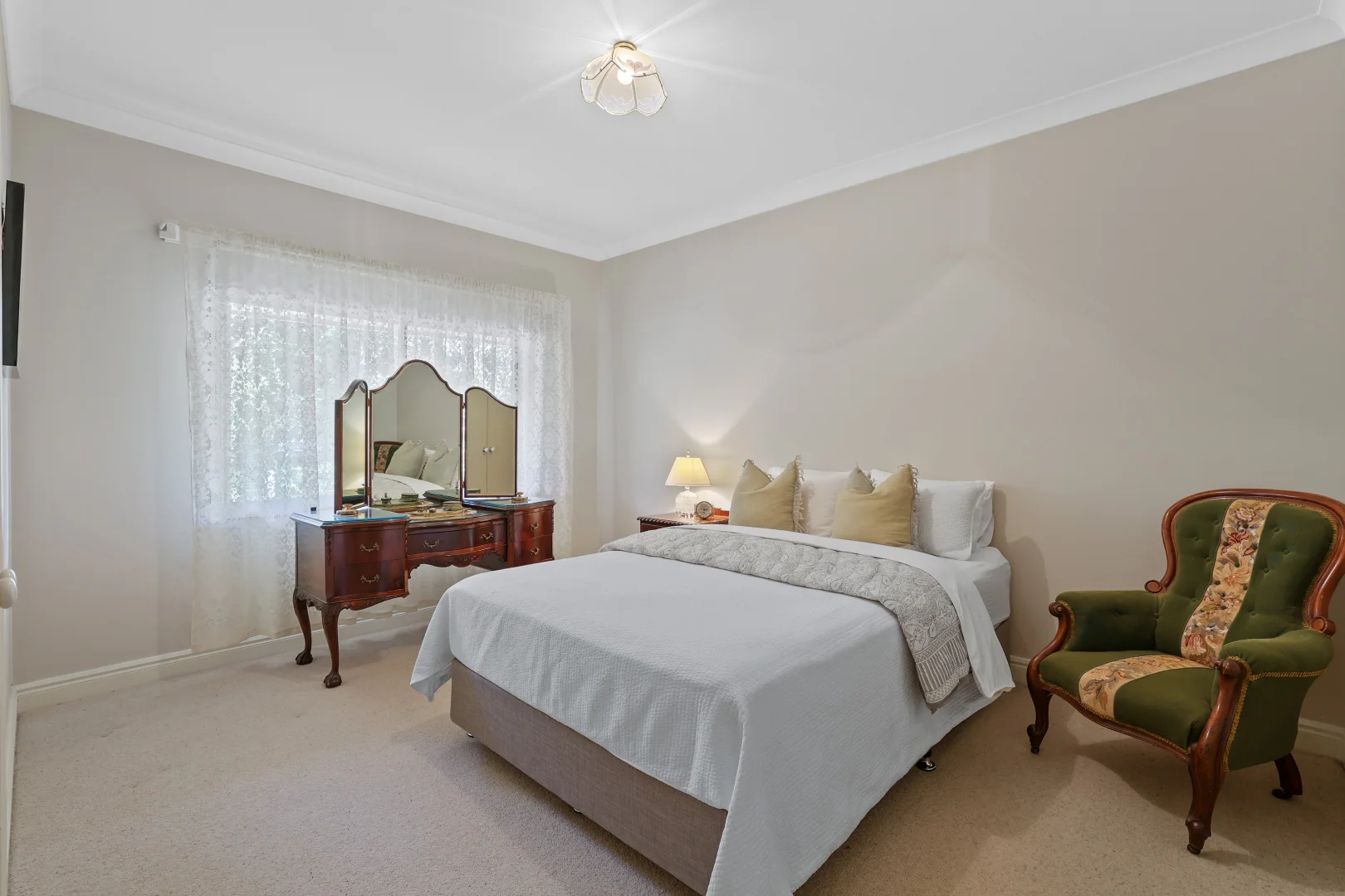 Additional image 10 of 1 Surman Court, Drouin VIC 3818