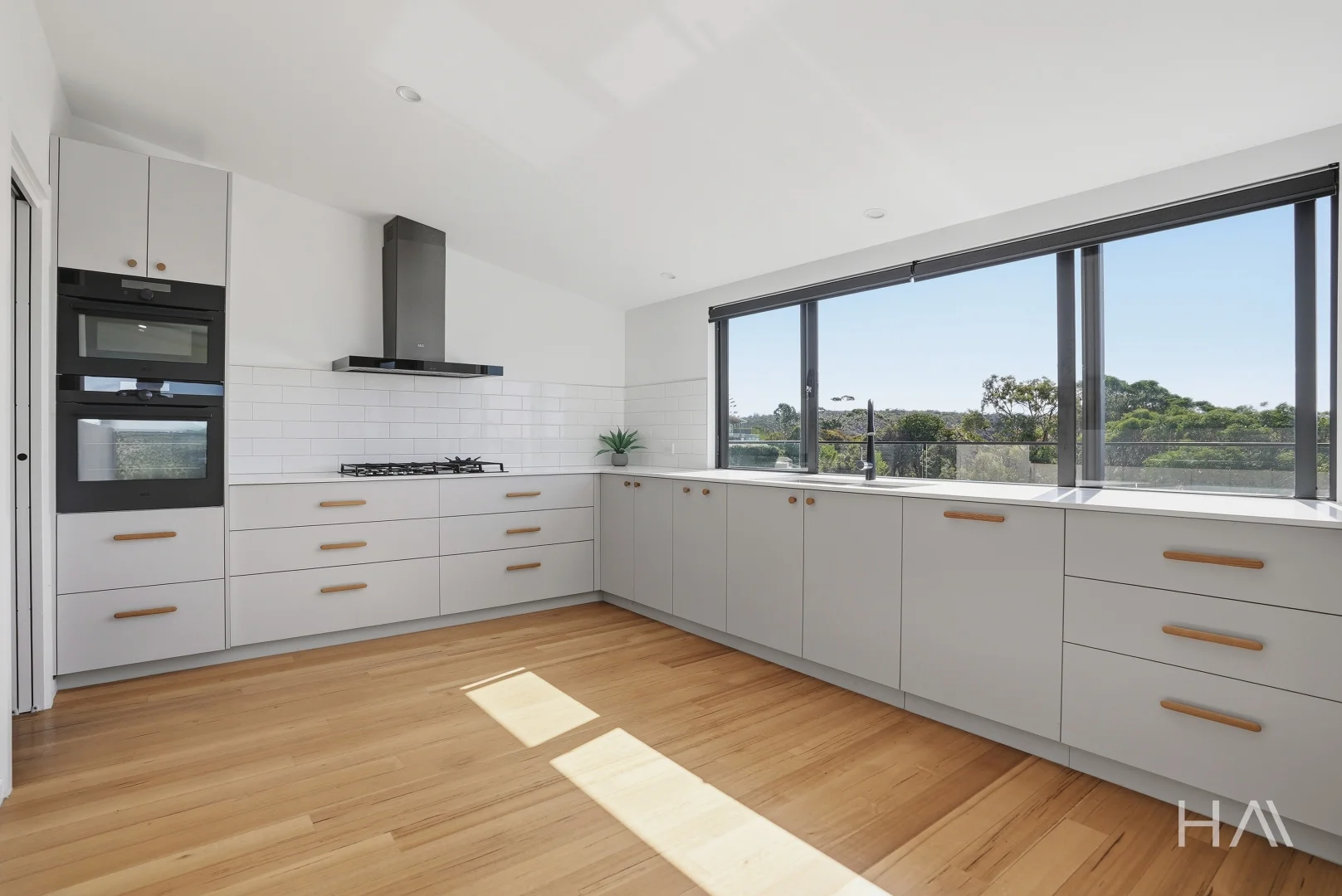 Additional image 5 of 25 Maori Place, Akaroa TAS 7216