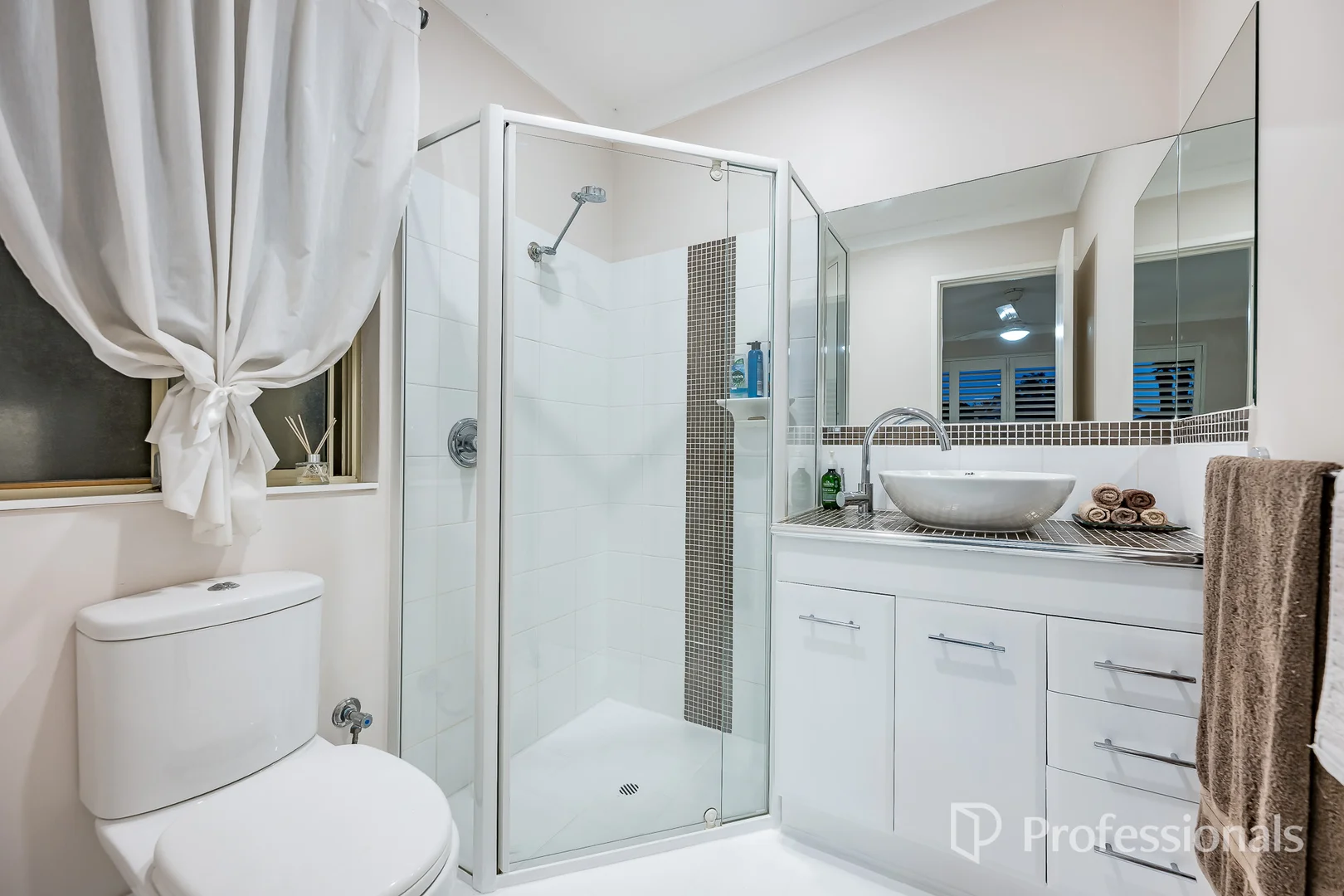 Additional image 21 of 17 Gidley Cove, Quinns Rocks WA 6030