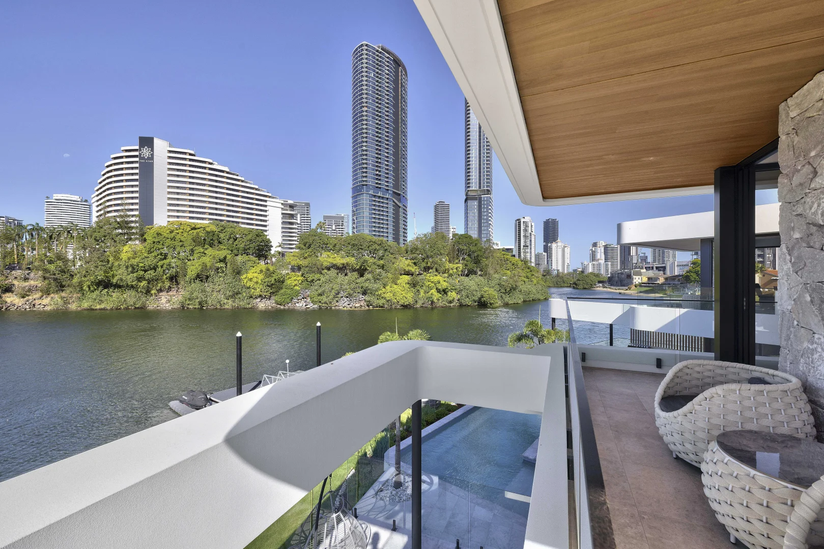 Additional image 18 of 20 Rebecca Court, Broadbeach Waters QLD 4218