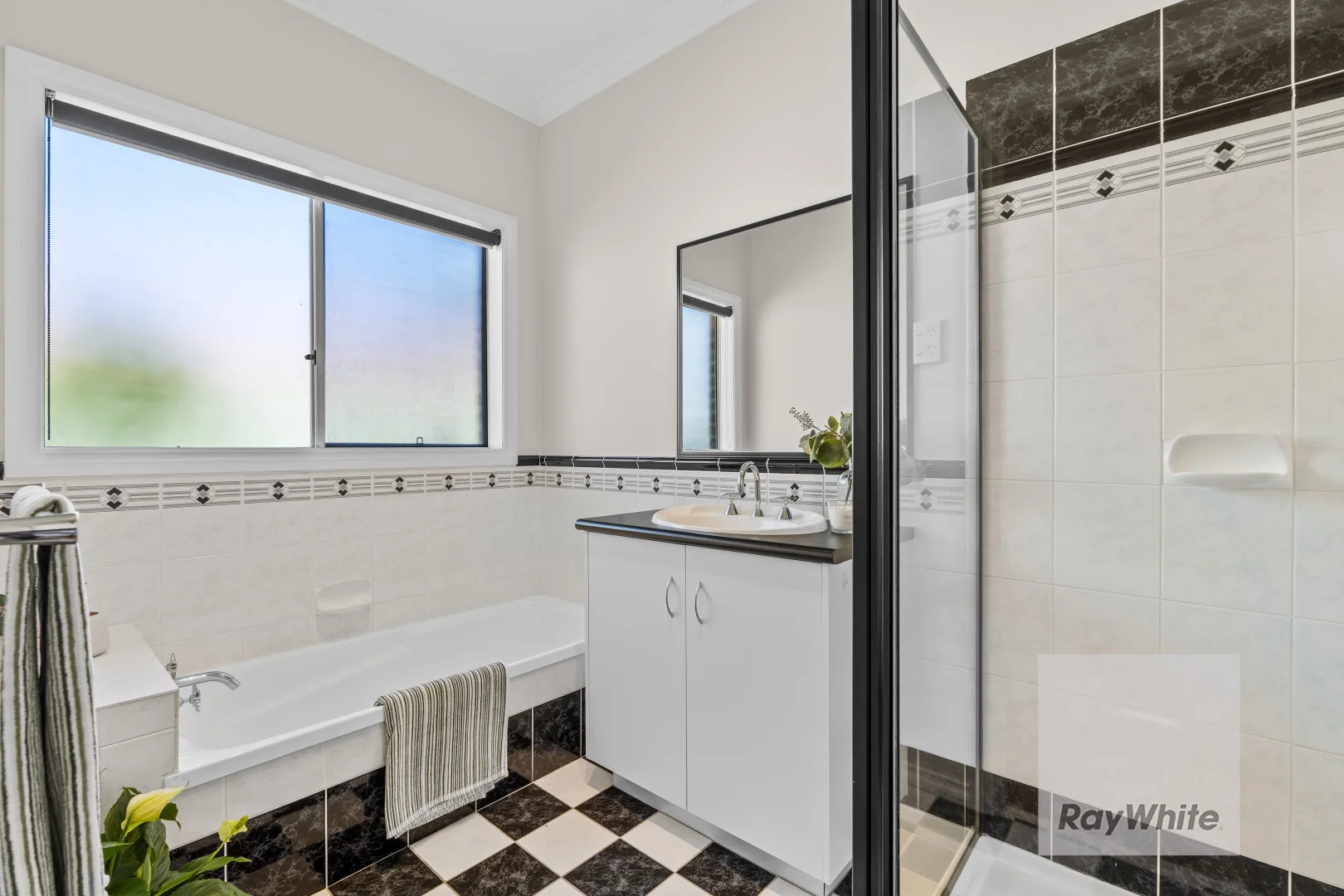 Additional image 8 of 38 Grange Boulevard, Bundoora VIC 3083