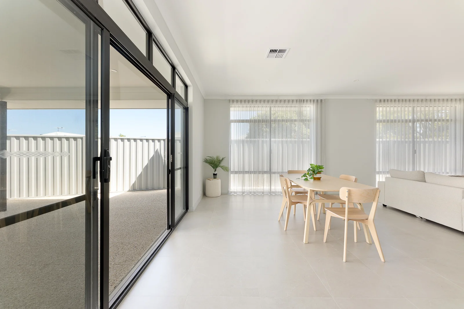 Additional image 11 of 61 Reynolds Road, Mount Pleasant WA 6153