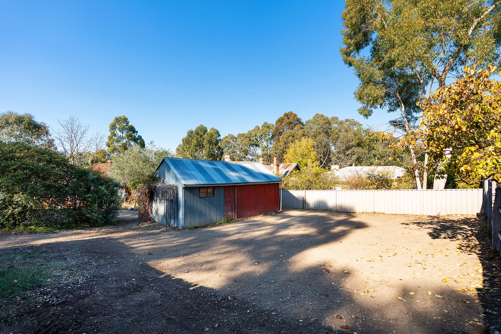 Additional image 5 of 2/2 Camp Crescent, Castlemaine VIC 3450