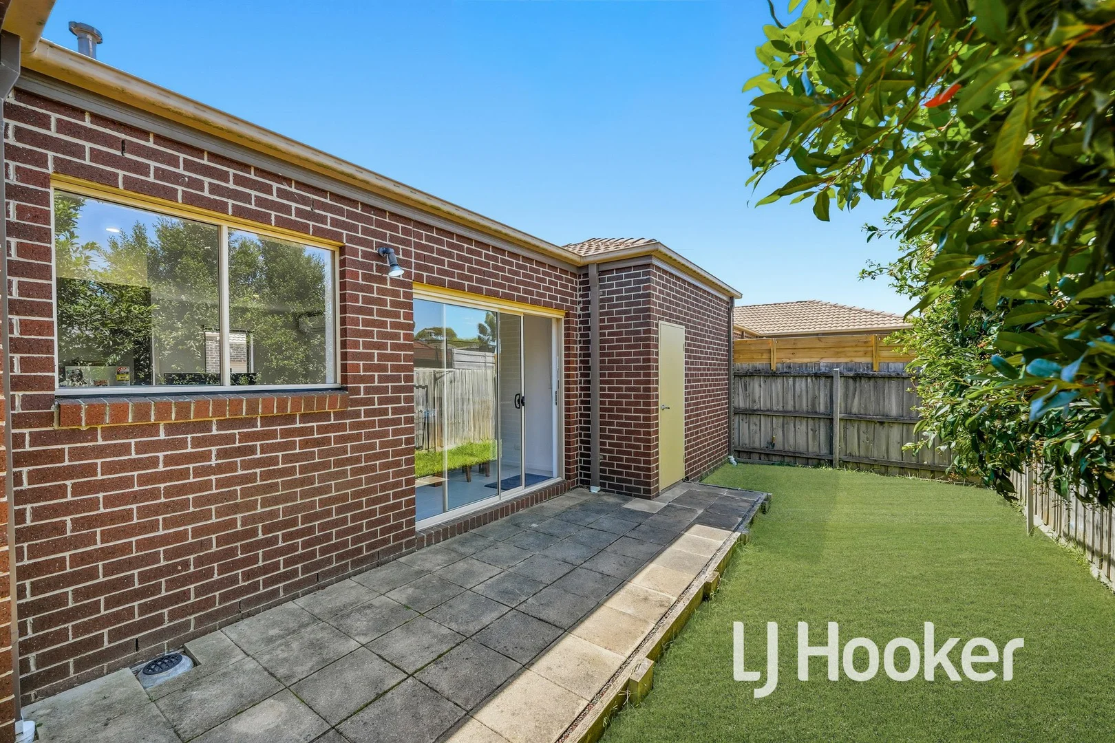 Additional image 11 of 2/1 Walnut Way, Pakenham VIC 3810