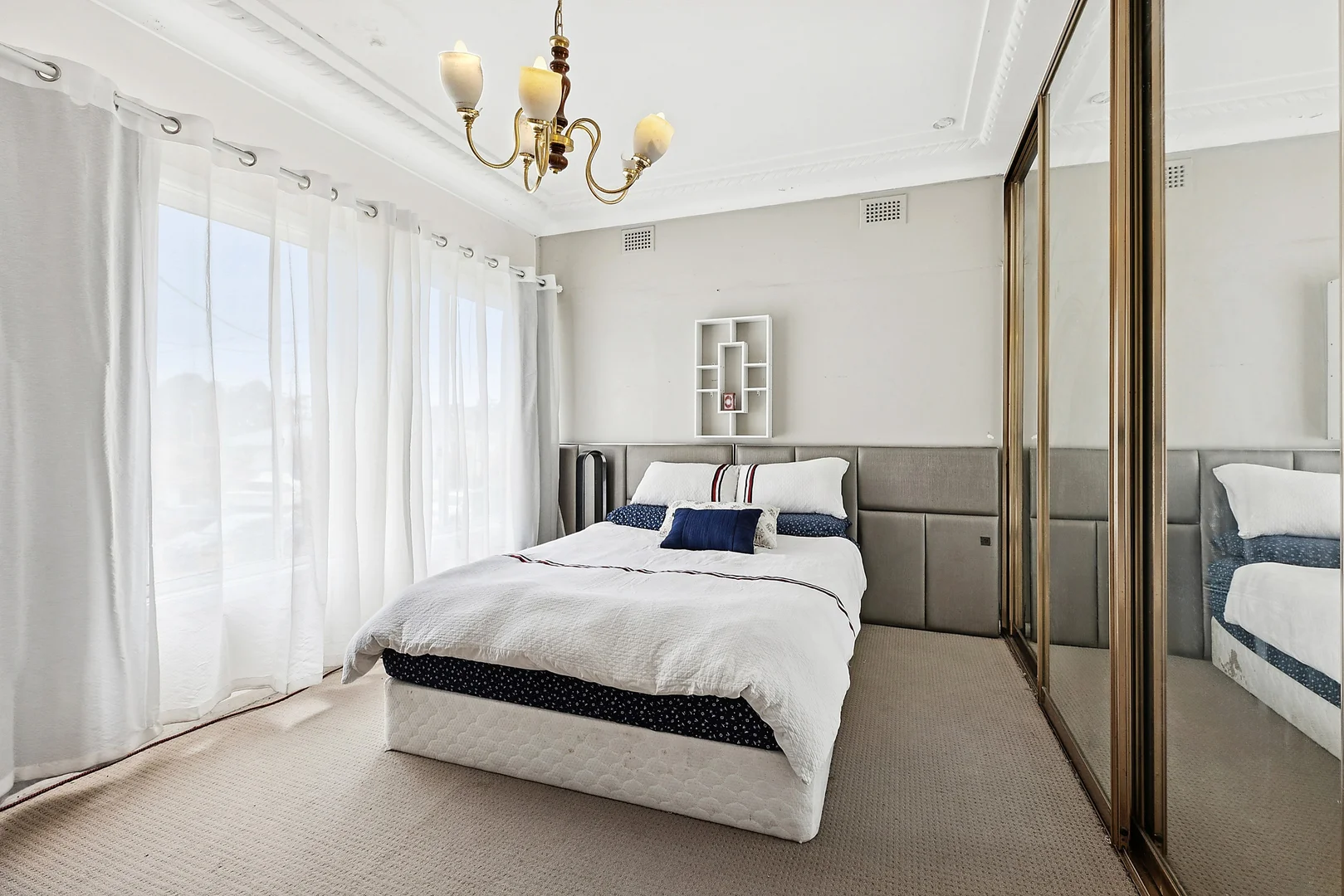 Additional image 3 of 39 Old Taren Point Road, Taren Point NSW 2229