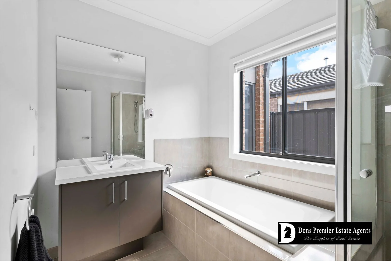 Additional image 11 of 4 Salim Wy, Clyde North VIC 3978