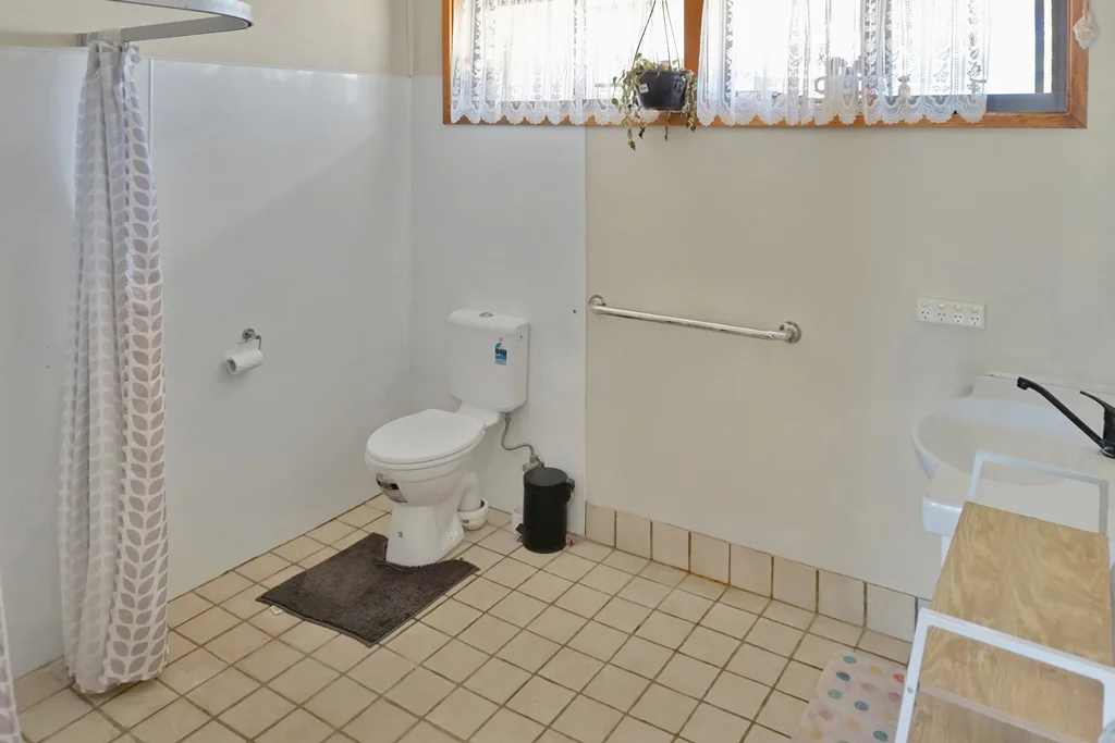 Additional image 9 of 6 Belar Street, West Wyalong NSW 2671