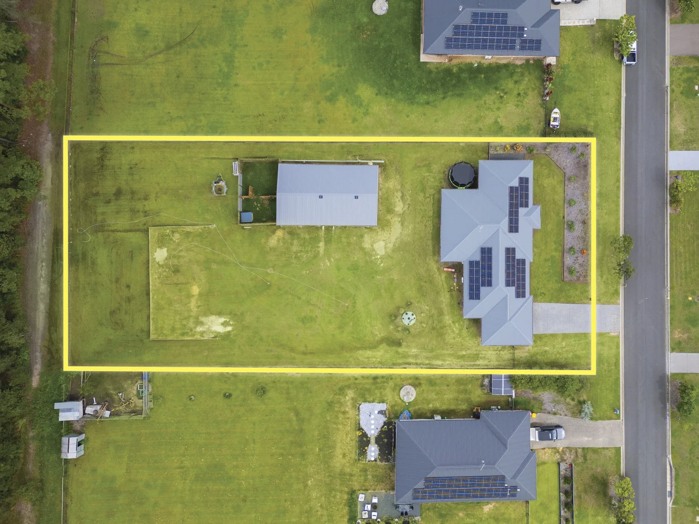 Additional image 2 of 9 Twin Oaks Court, Woodford QLD 4514