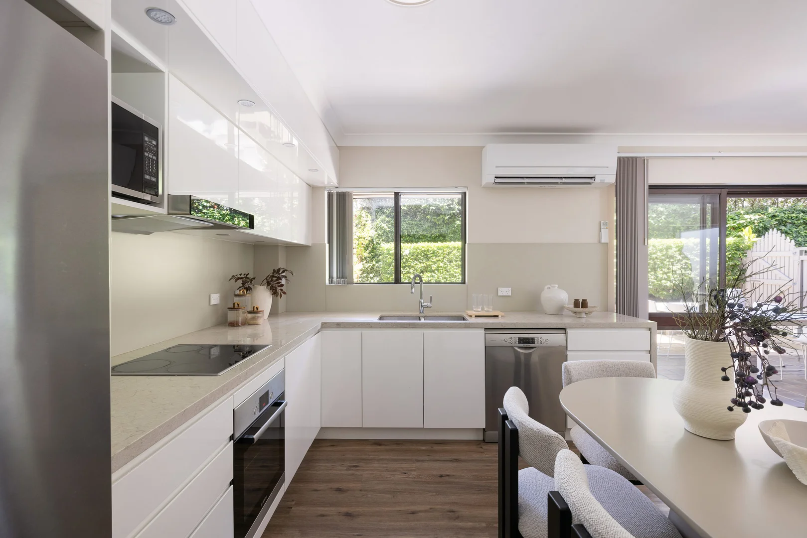 Additional image 6 of 14/10-16 Batemans Road, Gladesville NSW 2111