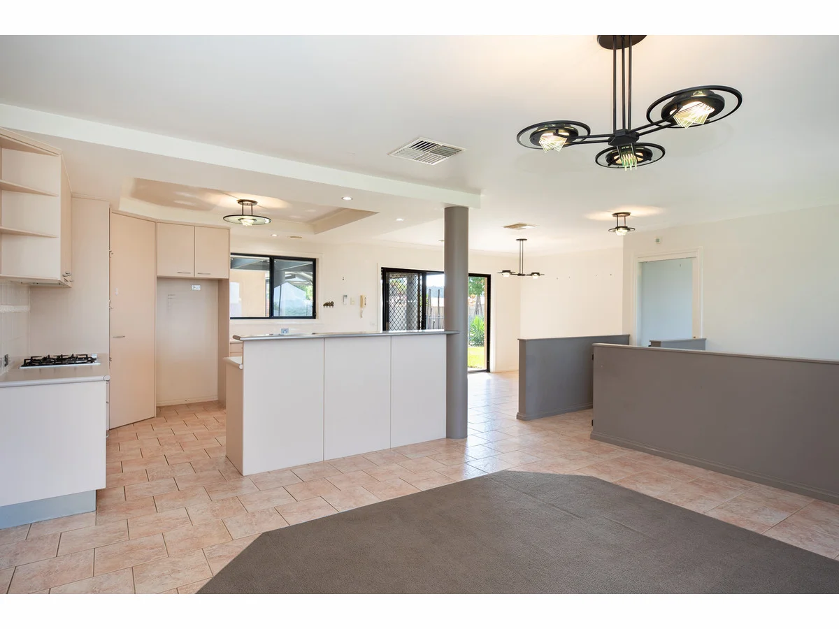 Additional image 10 of 16 Janette Court, Lavington NSW 2641