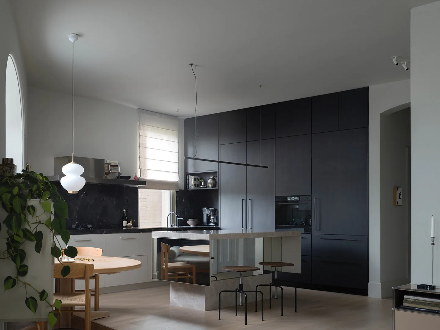 Additional image 8 of 10/51 Elizabeth Bay Road, Elizabeth Bay NSW 2011