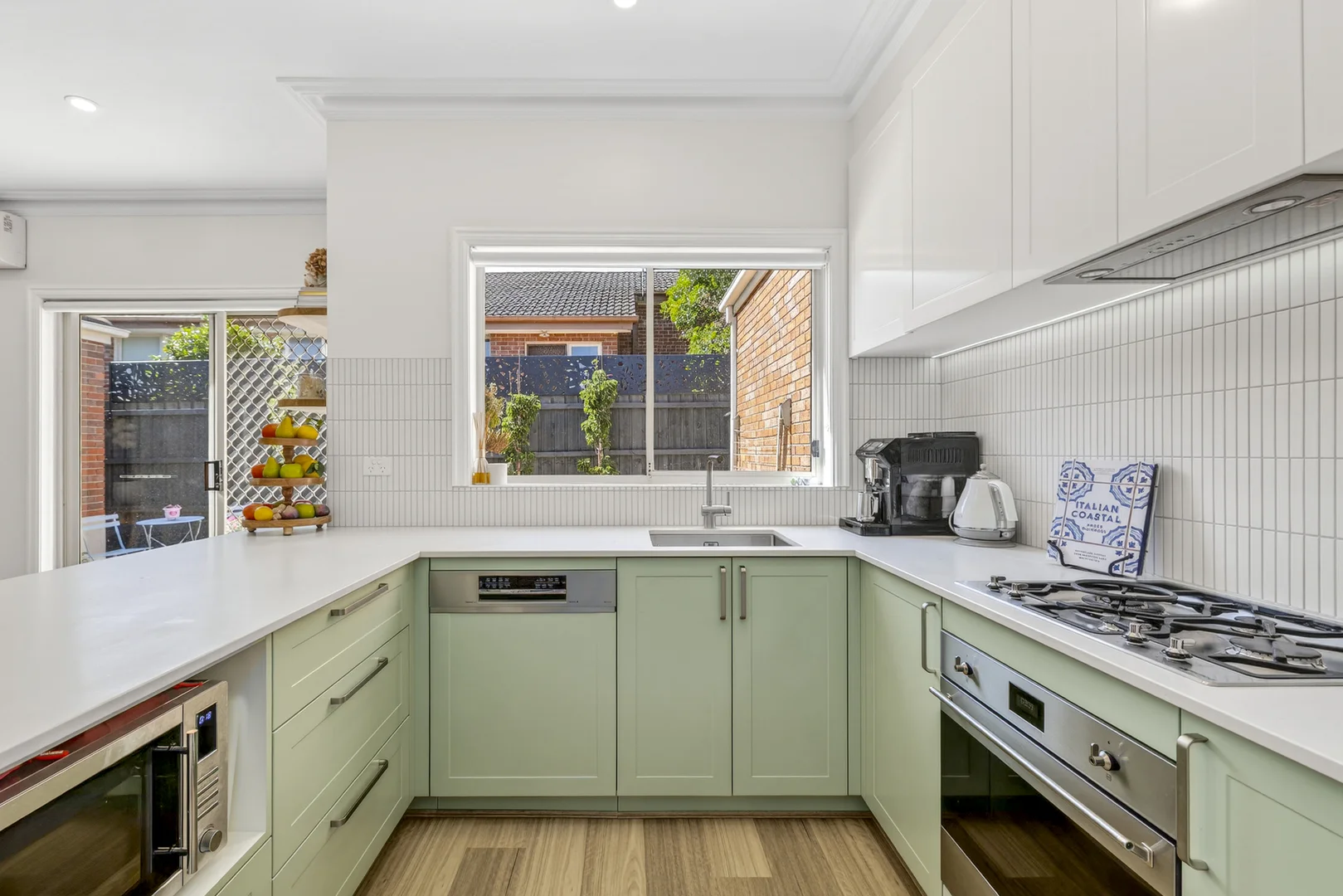 Additional image 4 of 2/31 Ashburn Grove, Ashburton VIC 3147