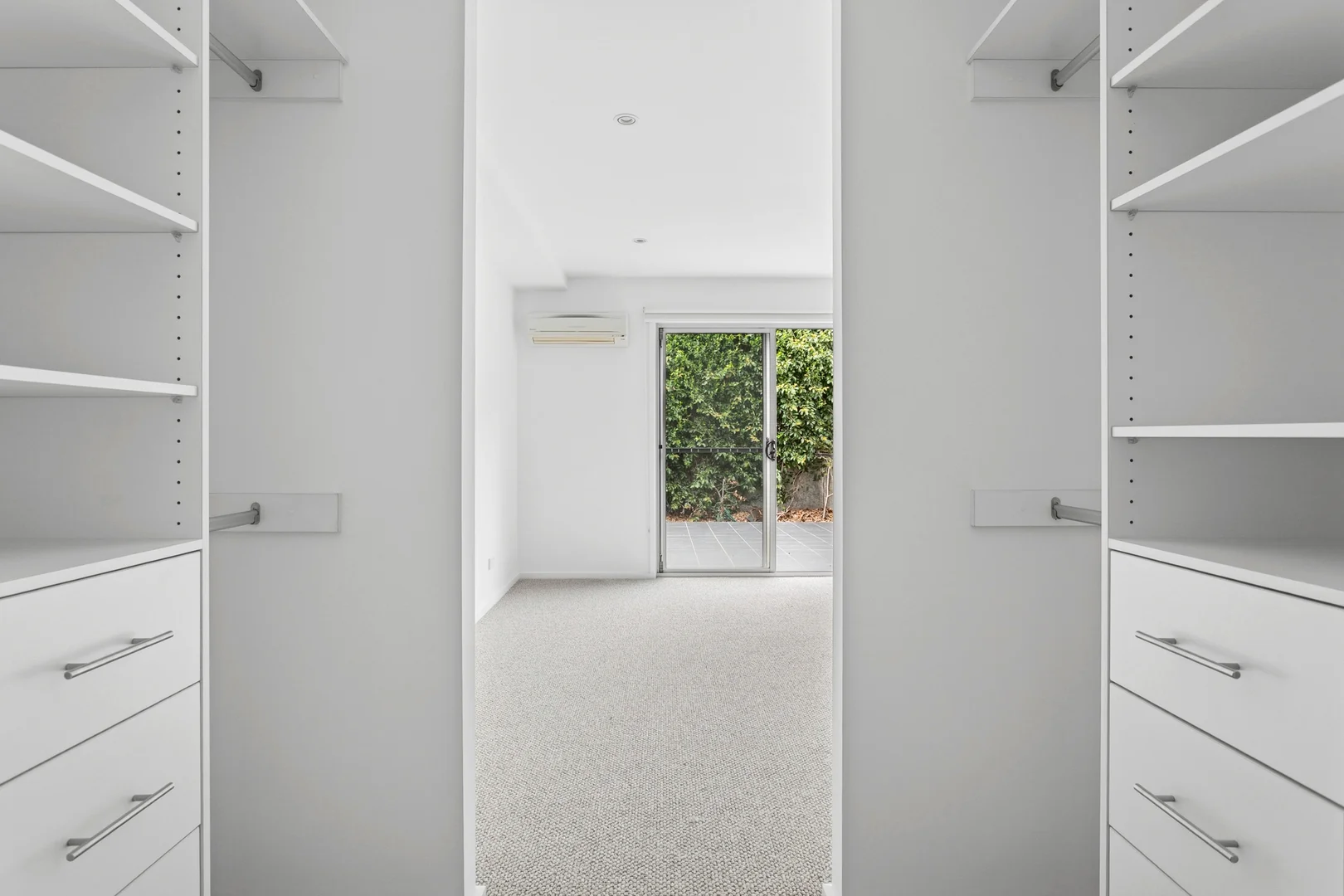 Additional image 8 of 17/34 Canberra Avenue, Forrest ACT 2603