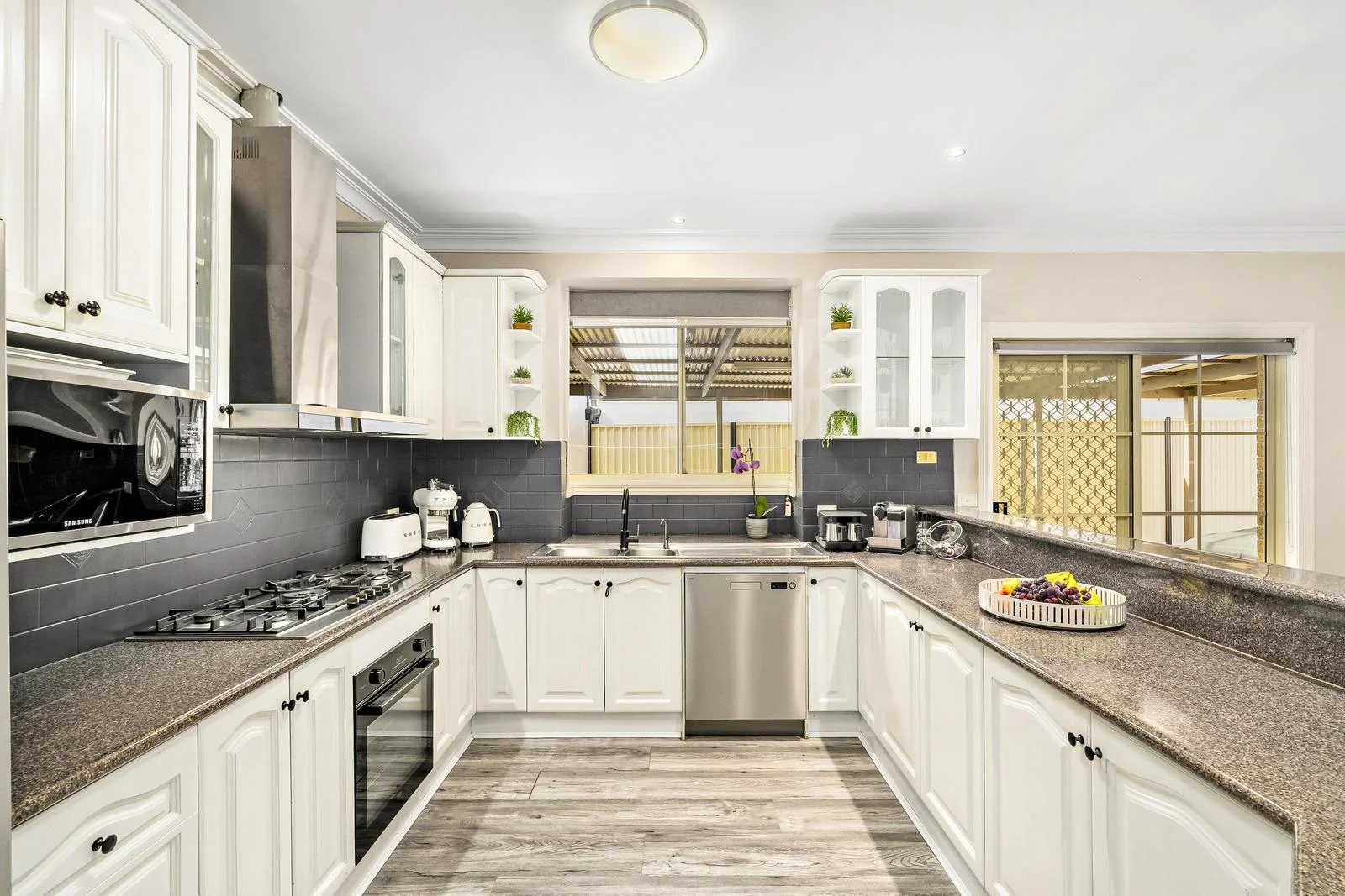 Additional image 5 of 10 Hannah Avenue, Hillside VIC 3037