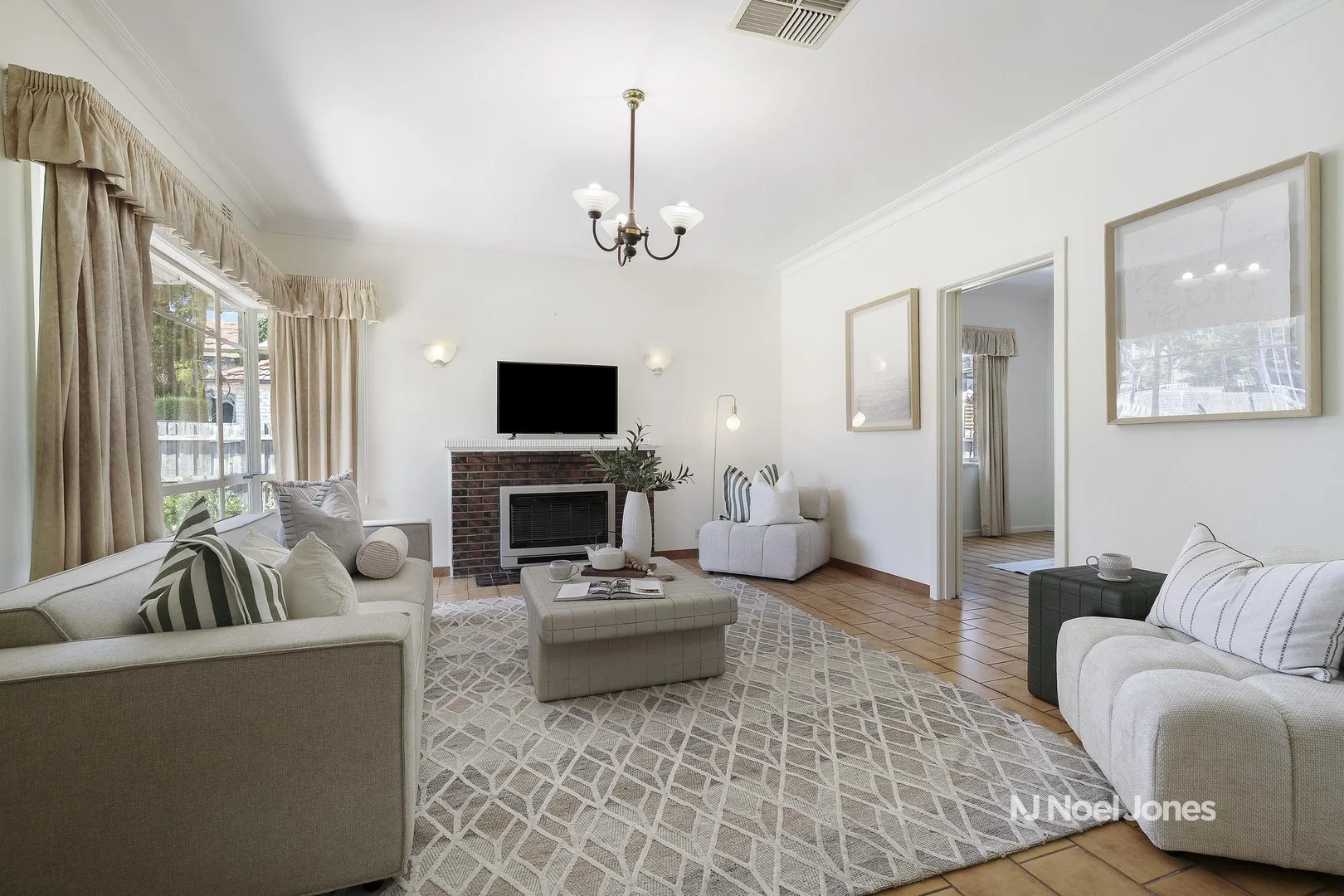 Additional image 4 of 674 Waverley Road, Glen Waverley VIC 3150