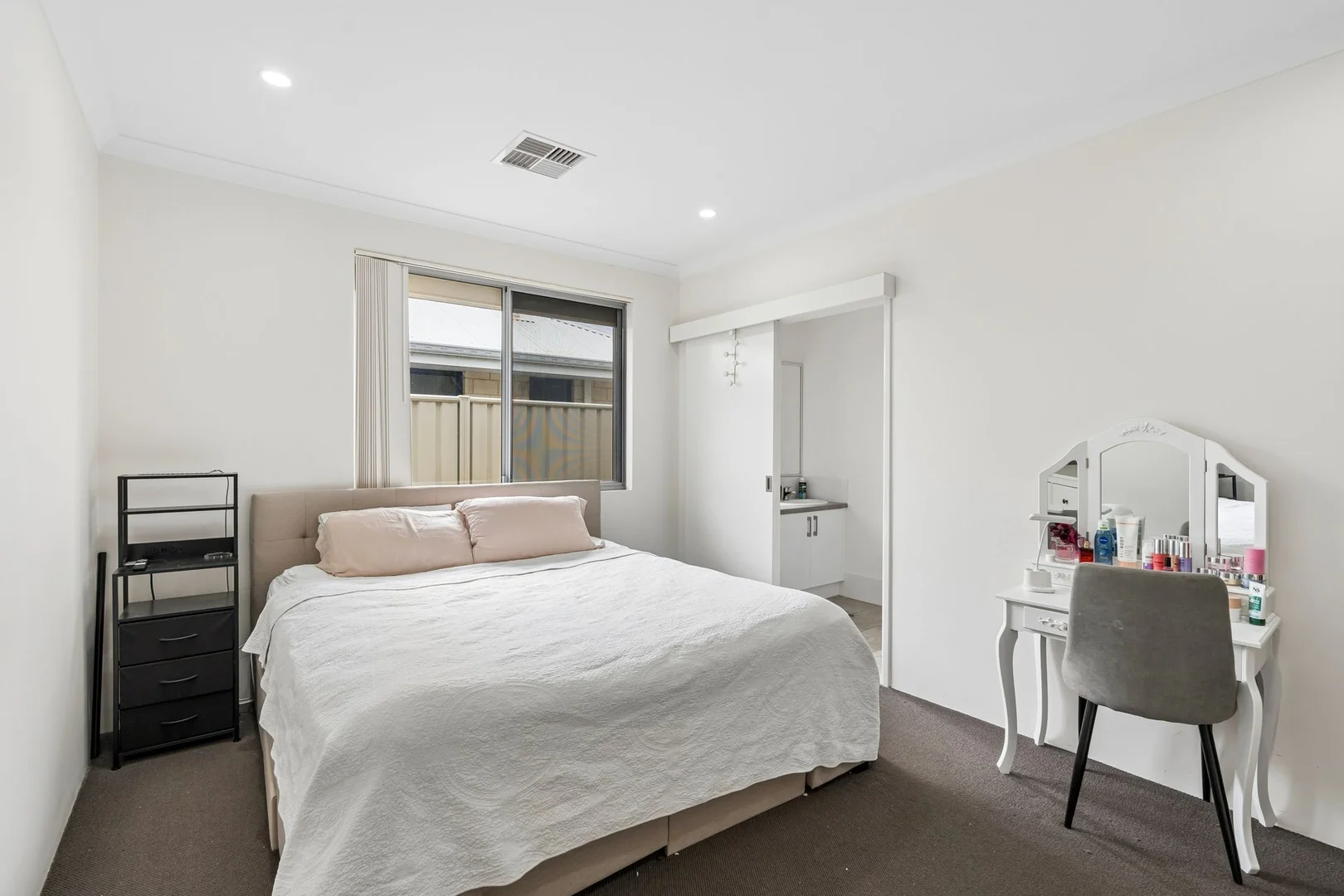 Additional image 5 of 43 Greenpoint Way, Hilbert WA 6112