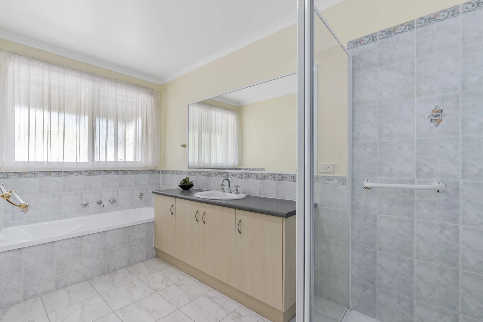 Additional image 7 of 29 Nugget Fuller Drive, Tocumwal NSW 2714