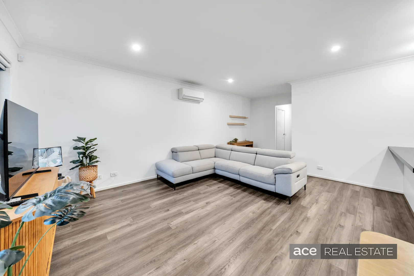 Additional image 5 of 30 Woodbury Street, Williams Landing VIC 3027