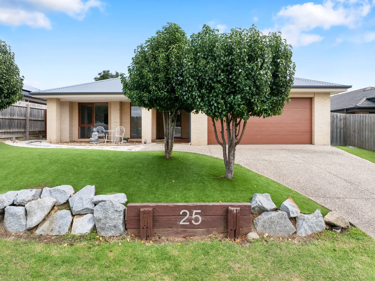 25 Eccles Way, Leongatha VIC 3953